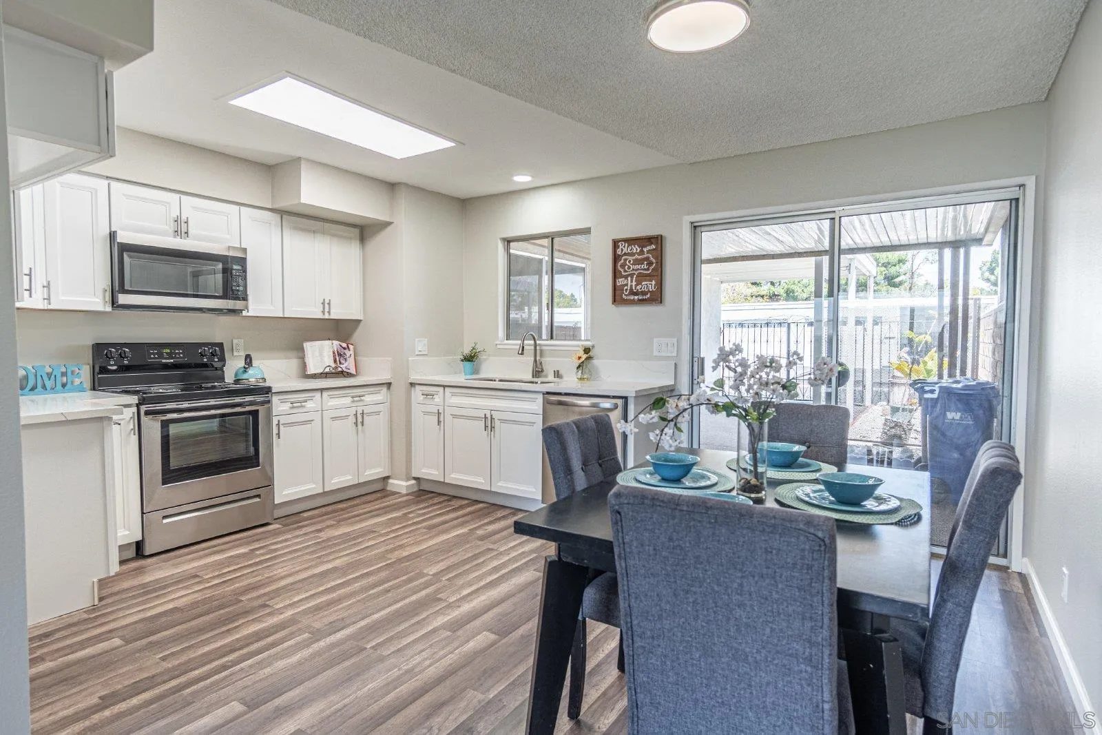 Photo #4: 240006731 Listing 