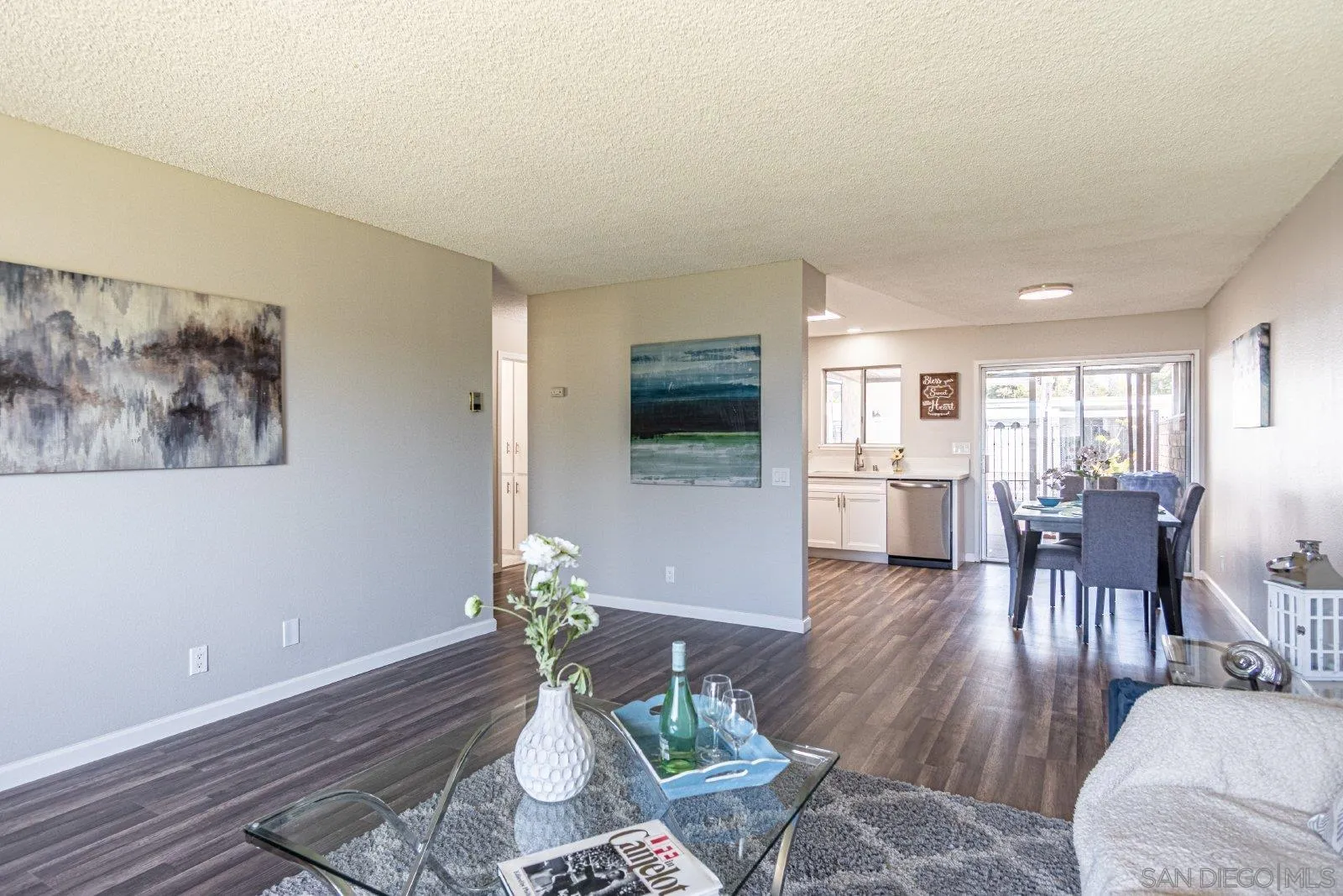 Photo #5: 240006731 Listing 