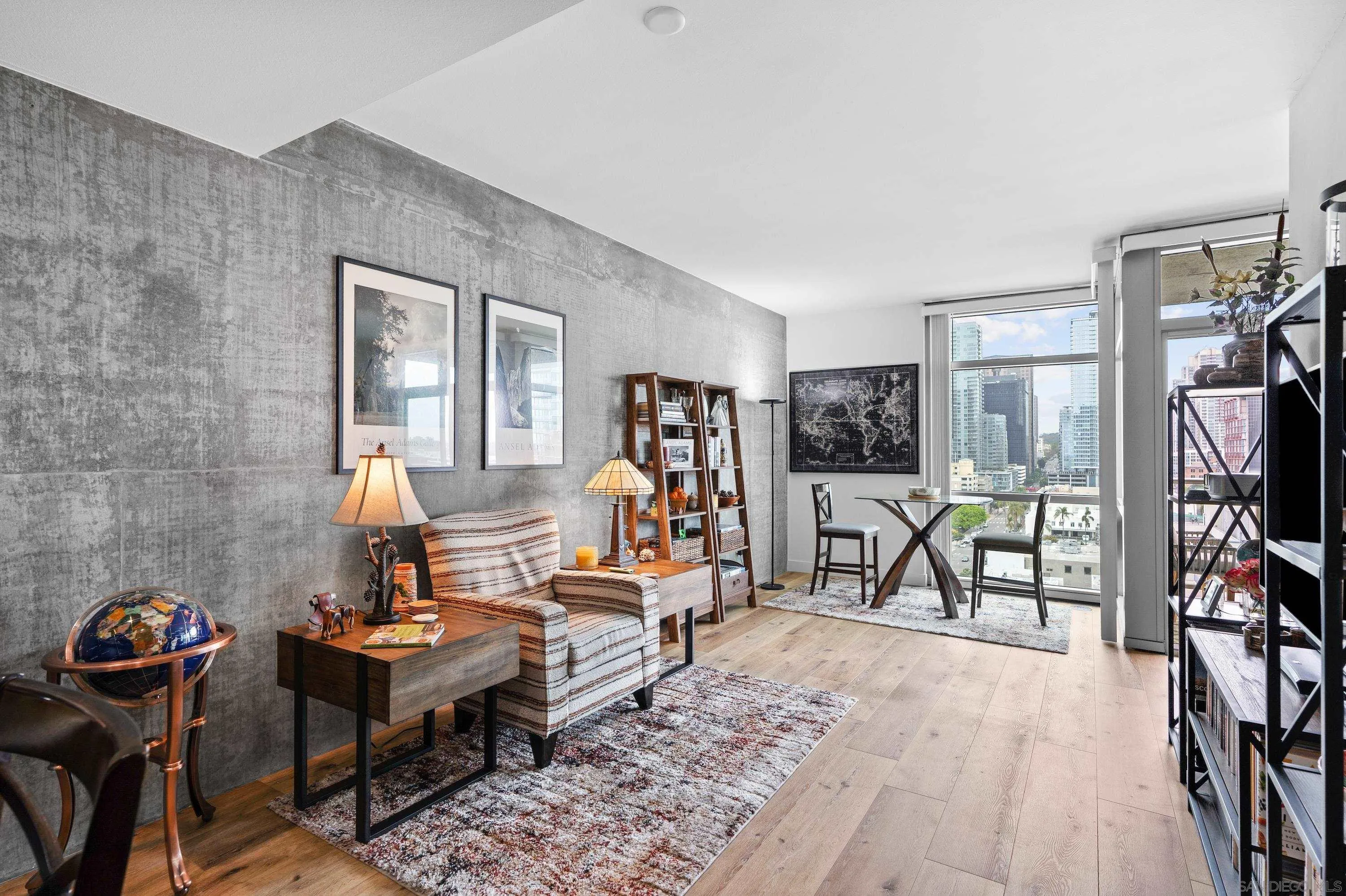 Photo #2: 240009803 Listing 
