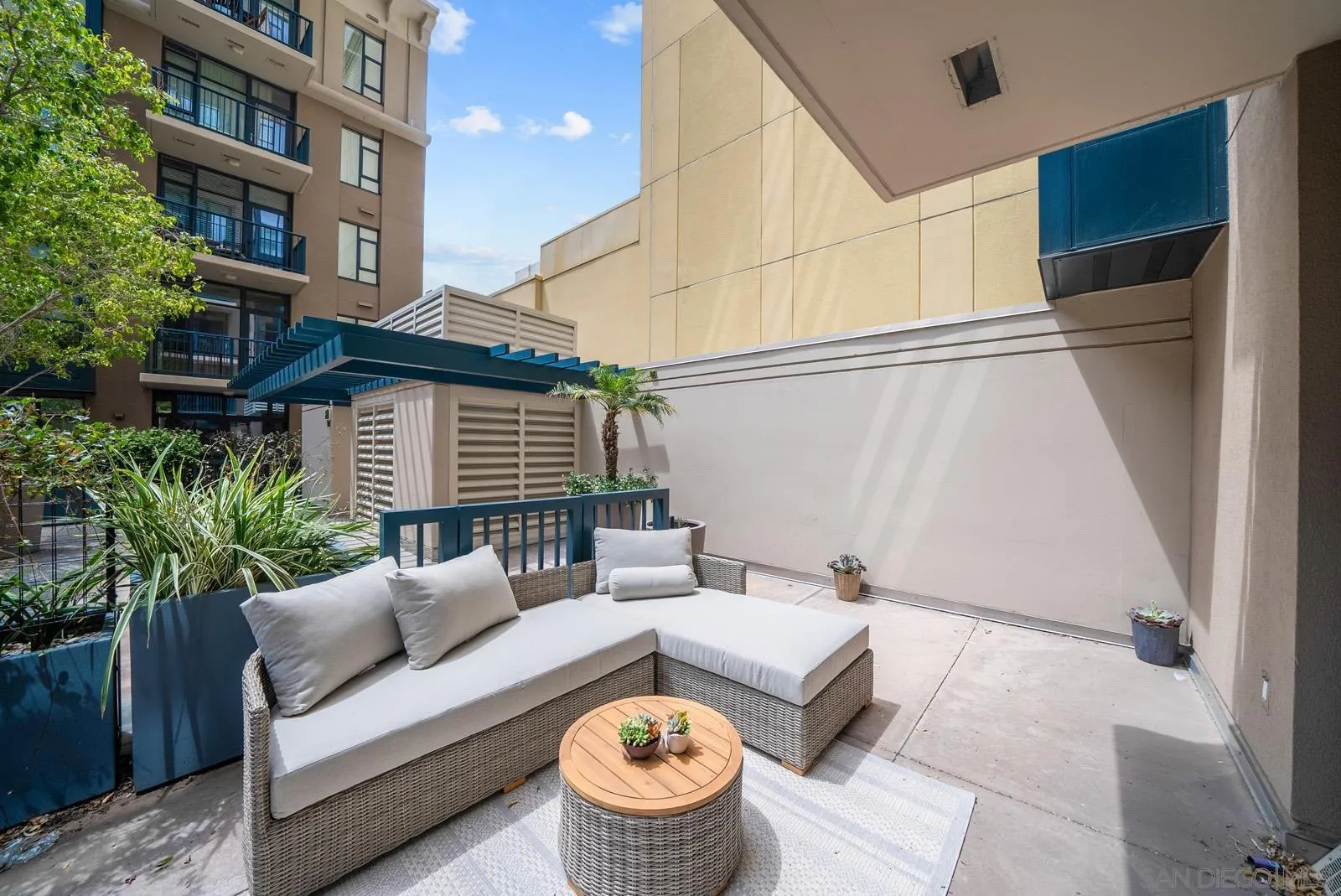 Photo #6: 240011649 Listing 
