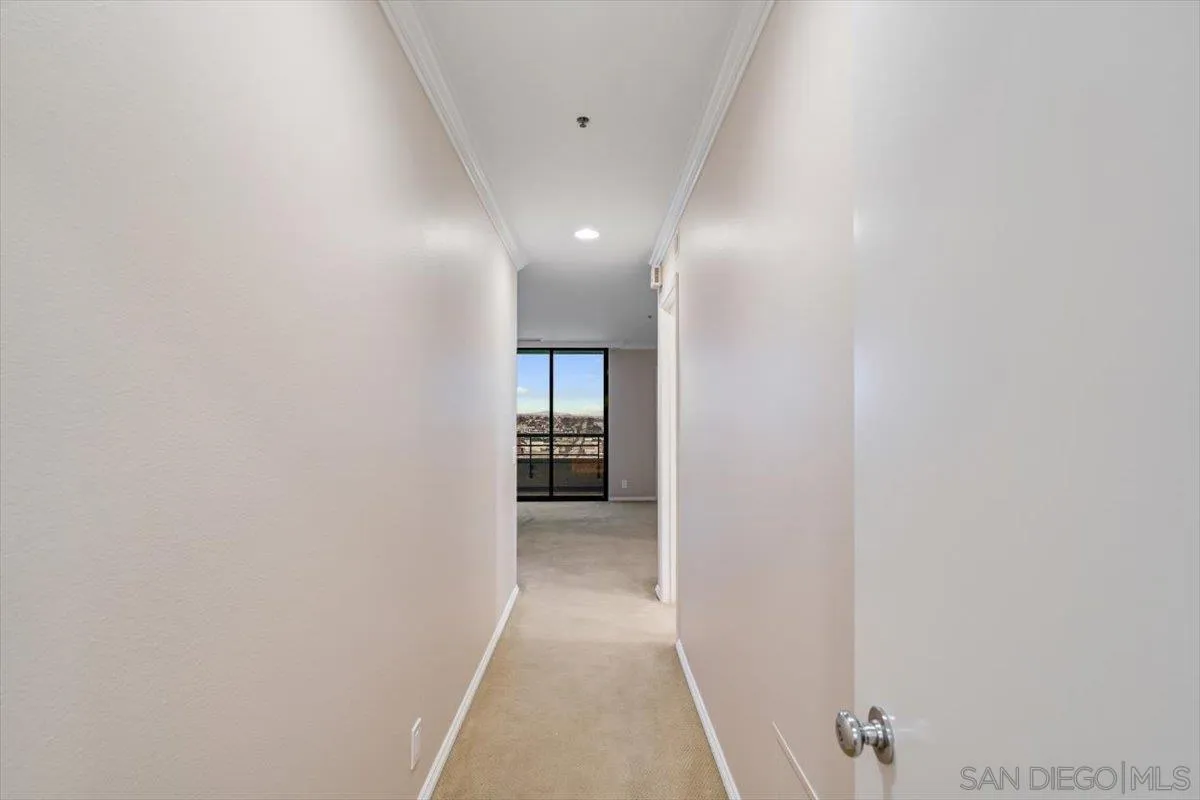 Photo #6: 240013390 Listing 
