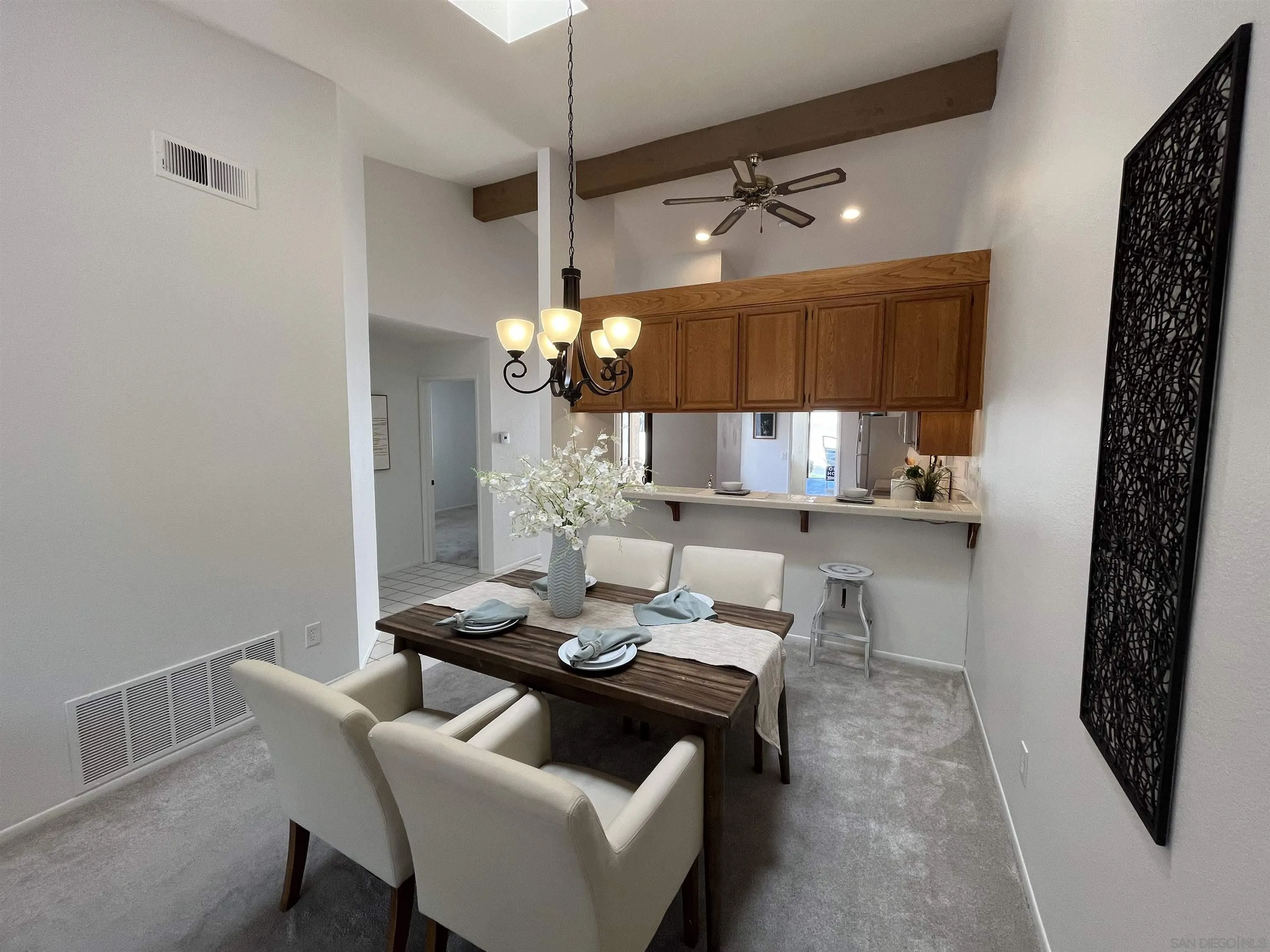 Photo #3: 240013827 Listing 