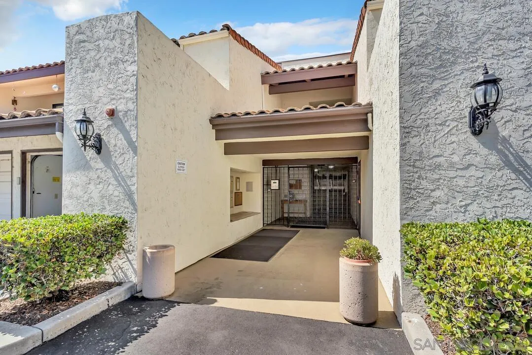 Photo #3: 240013998 Listing 