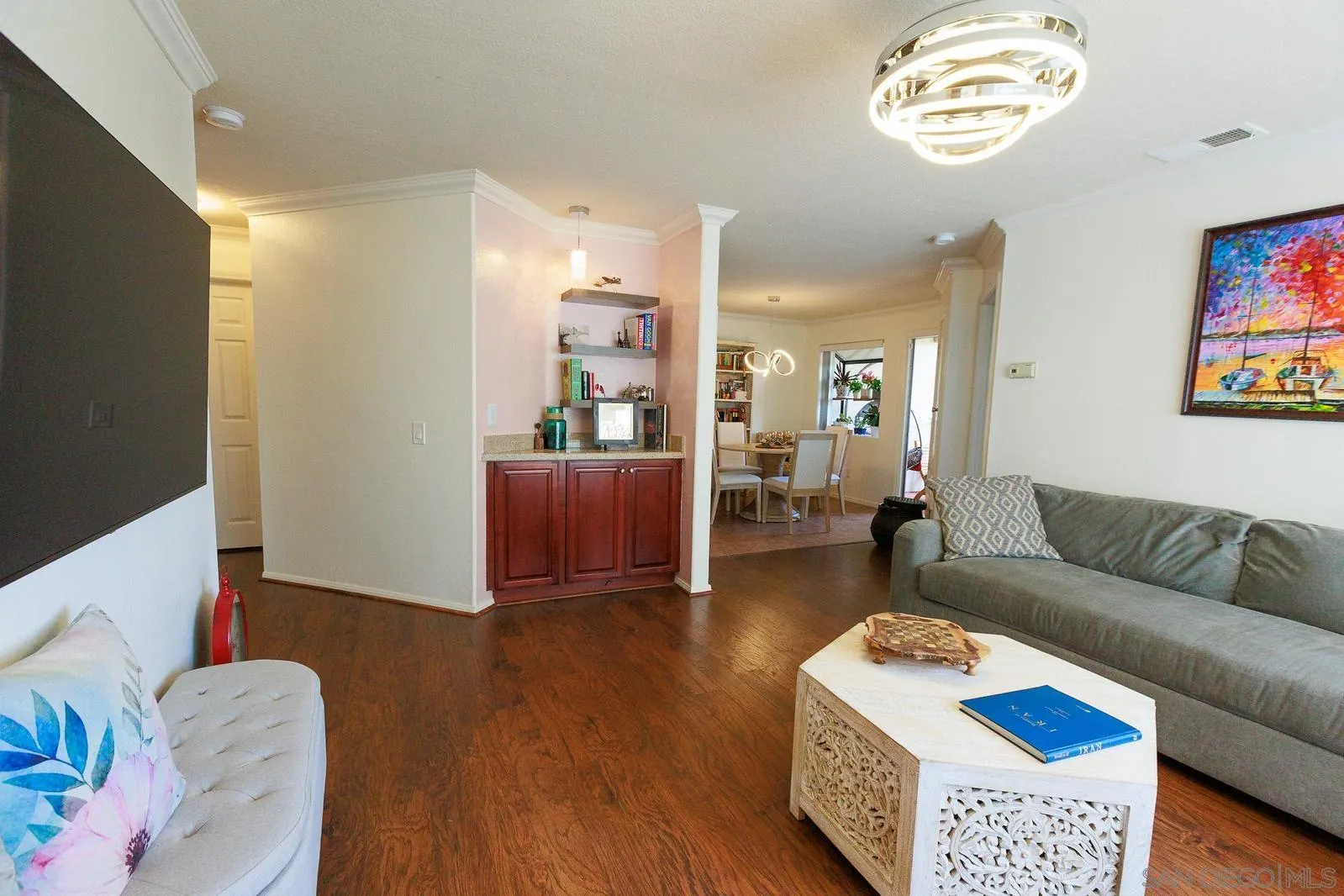 Photo #5: 240014302 Listing 