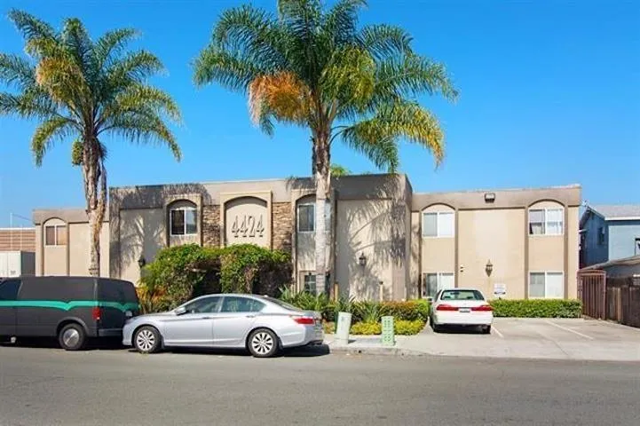 Photo #3: 240014564 Listing 