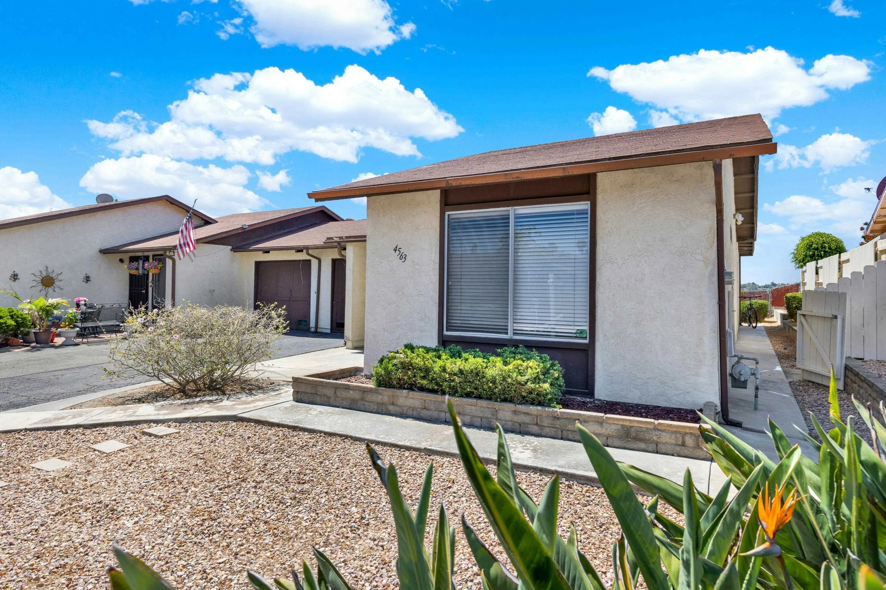 Photo #4: 240014634 Listing 