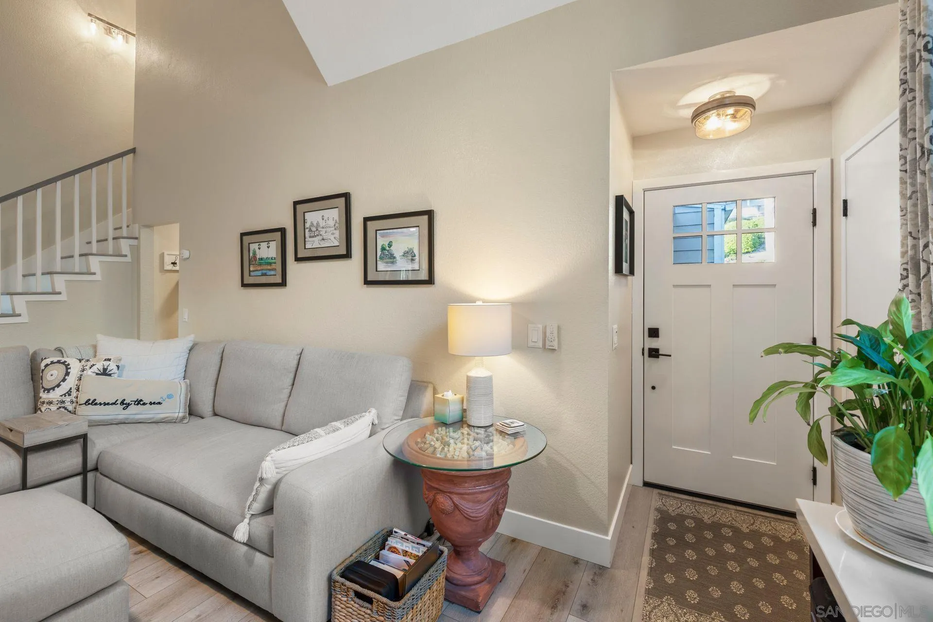 Photo #3: 240014865 Listing 