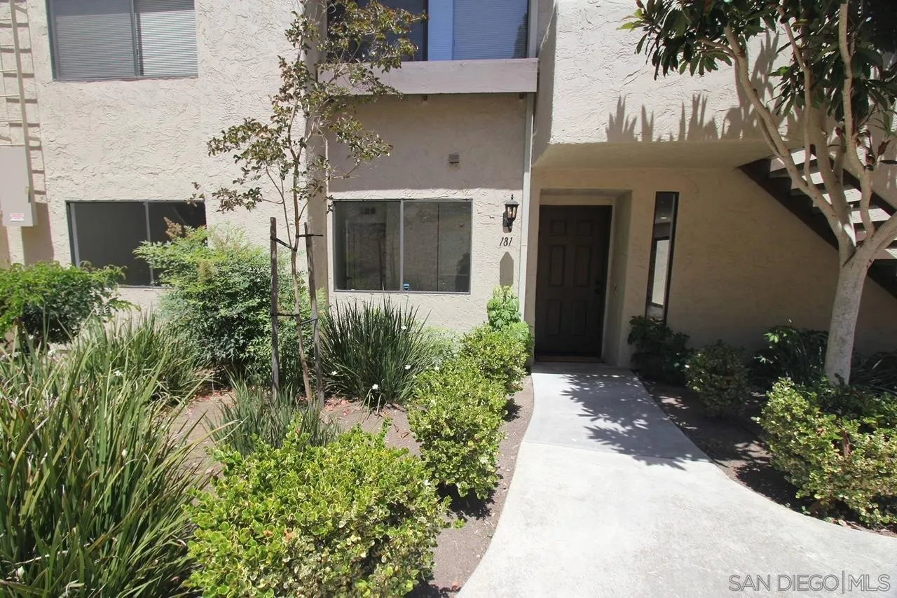 Photo #2: 240015362 Listing 