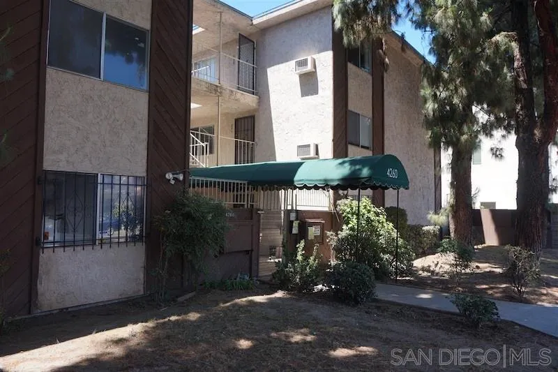 More Details about MLS # 240015475 : 4260 44TH ST. UNIT 326