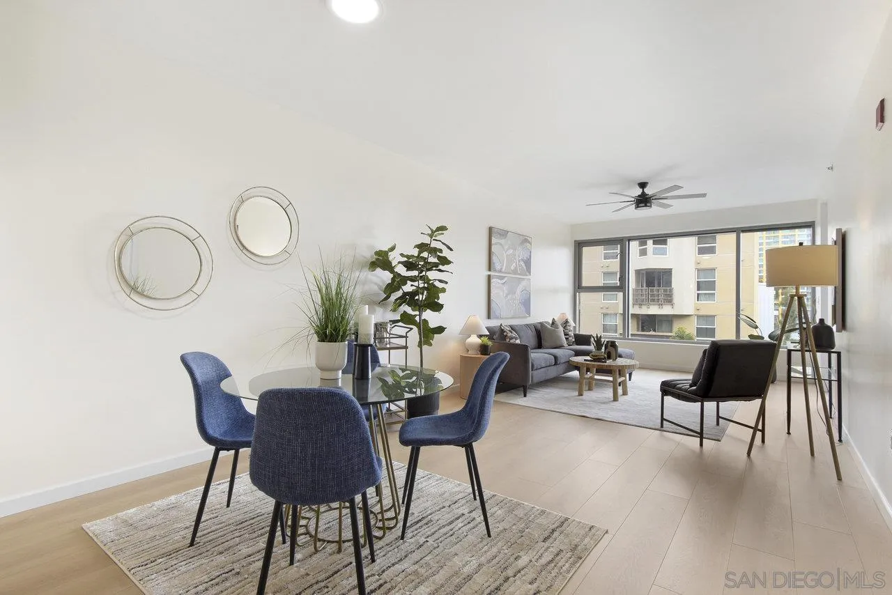 Photo #6: 240015593 Listing 