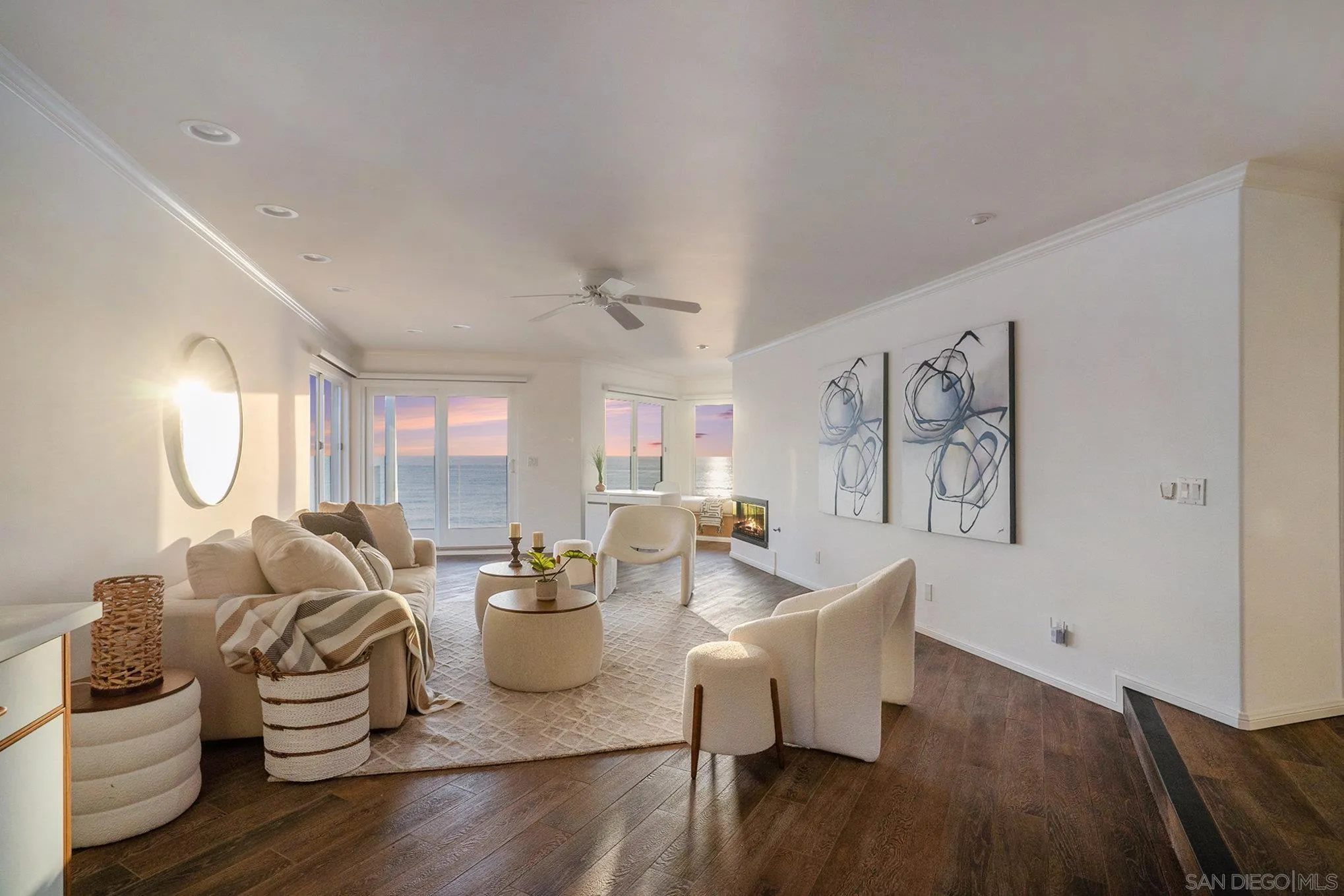 Photo #5: 240015614 Listing 