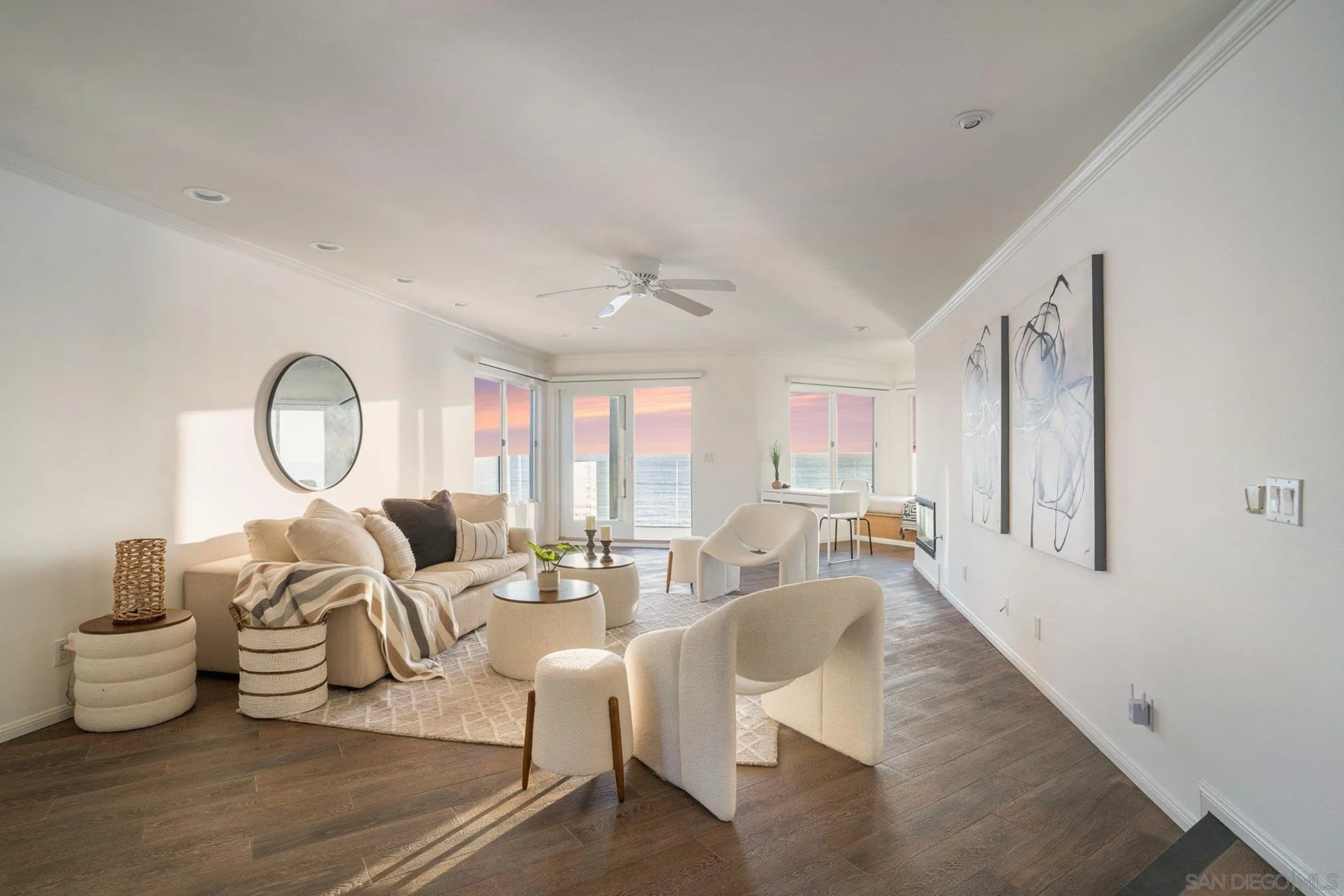 Photo #4: 240015614 Listing 
