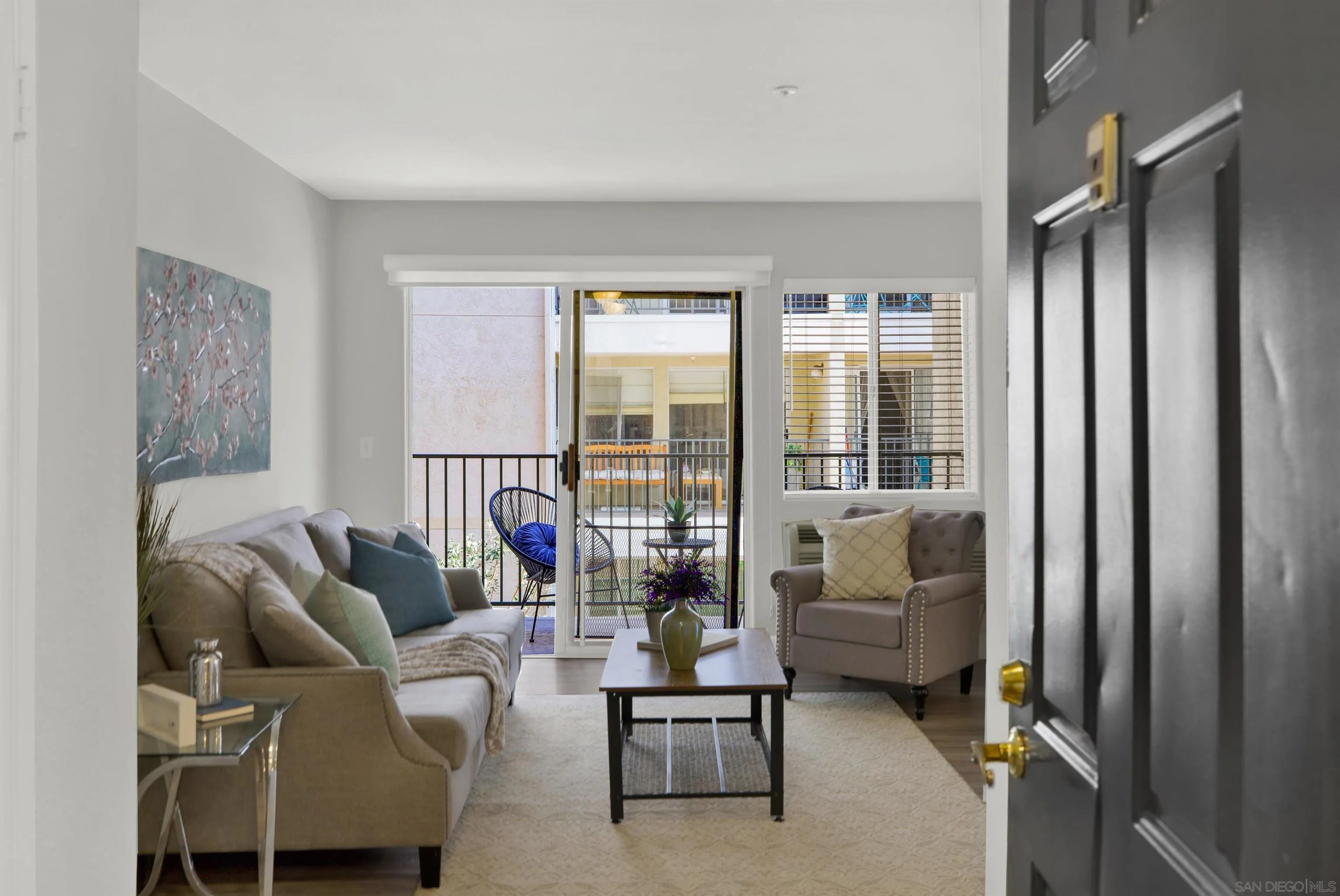 Photo #5: 240016862 Listing 