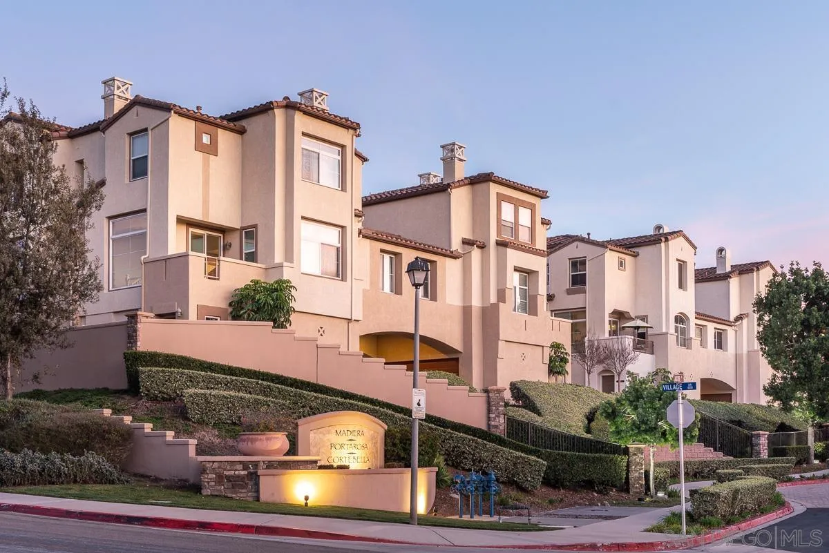 Photo #3: 240017118 Listing 