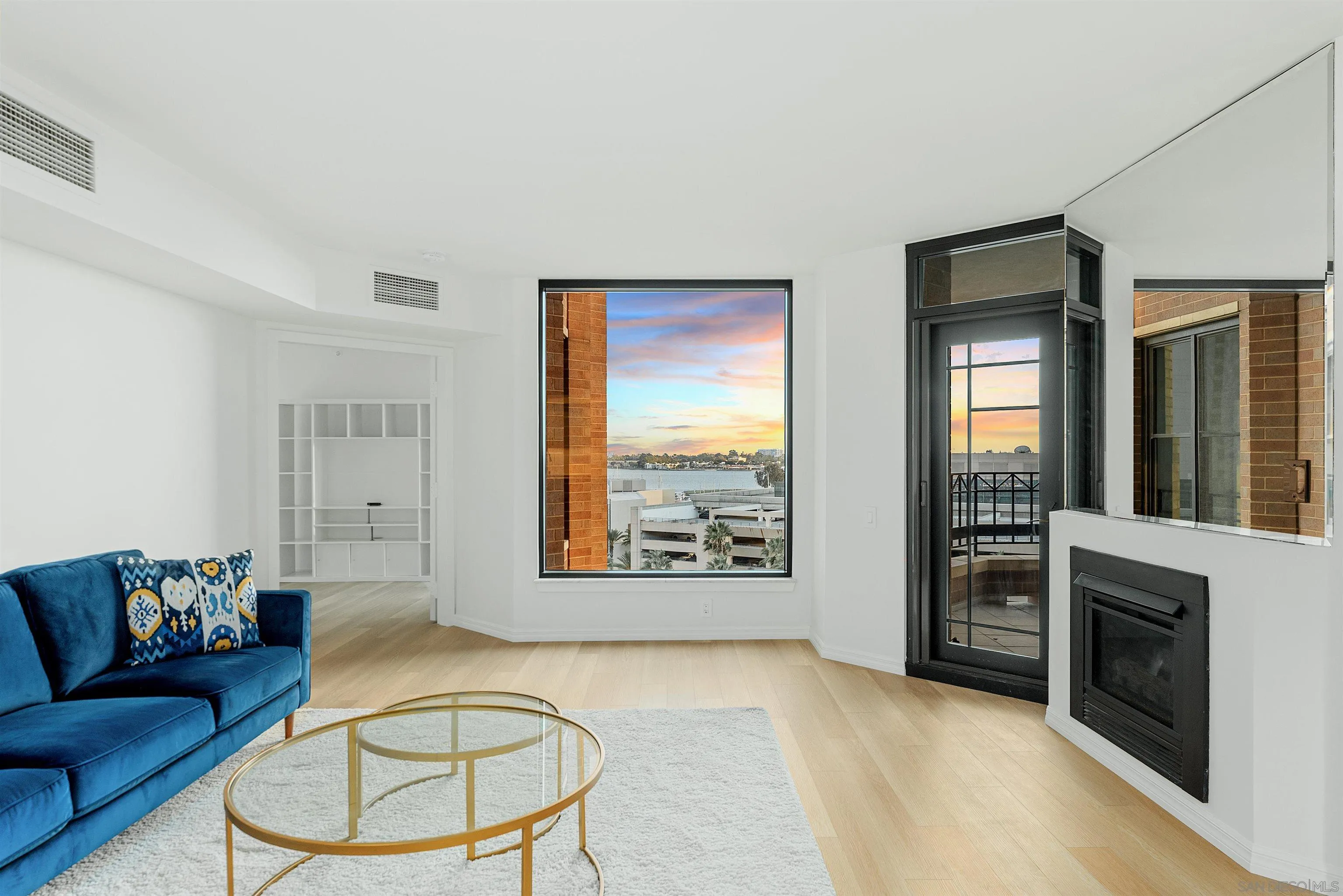 Photo #3: 240017215 Listing 