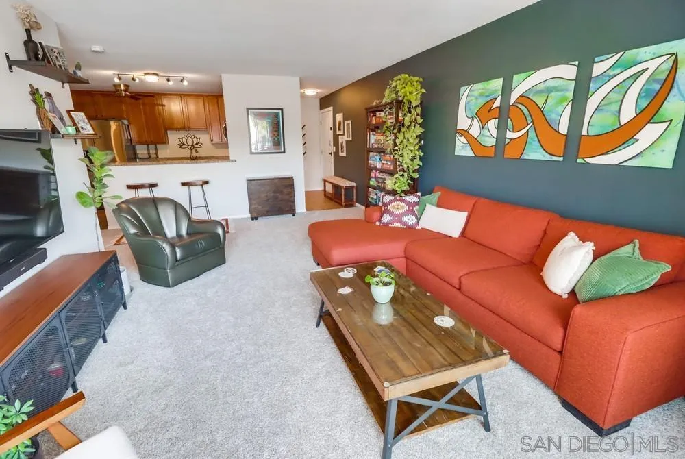 Photo #4: 240017328 Listing 