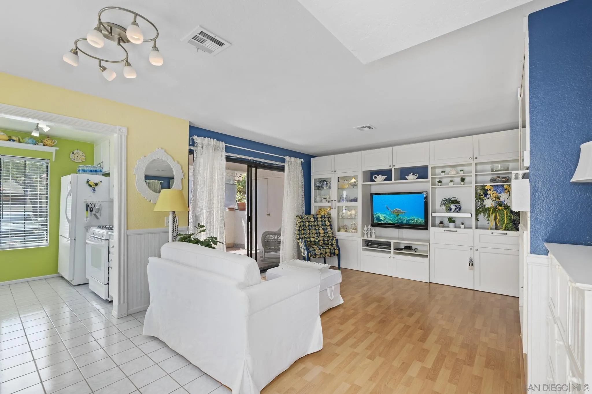 Photo #5: 240017446 Listing 
