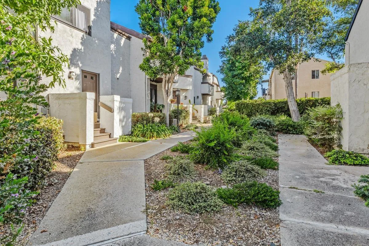 Photo #2: 240017994 Listing 