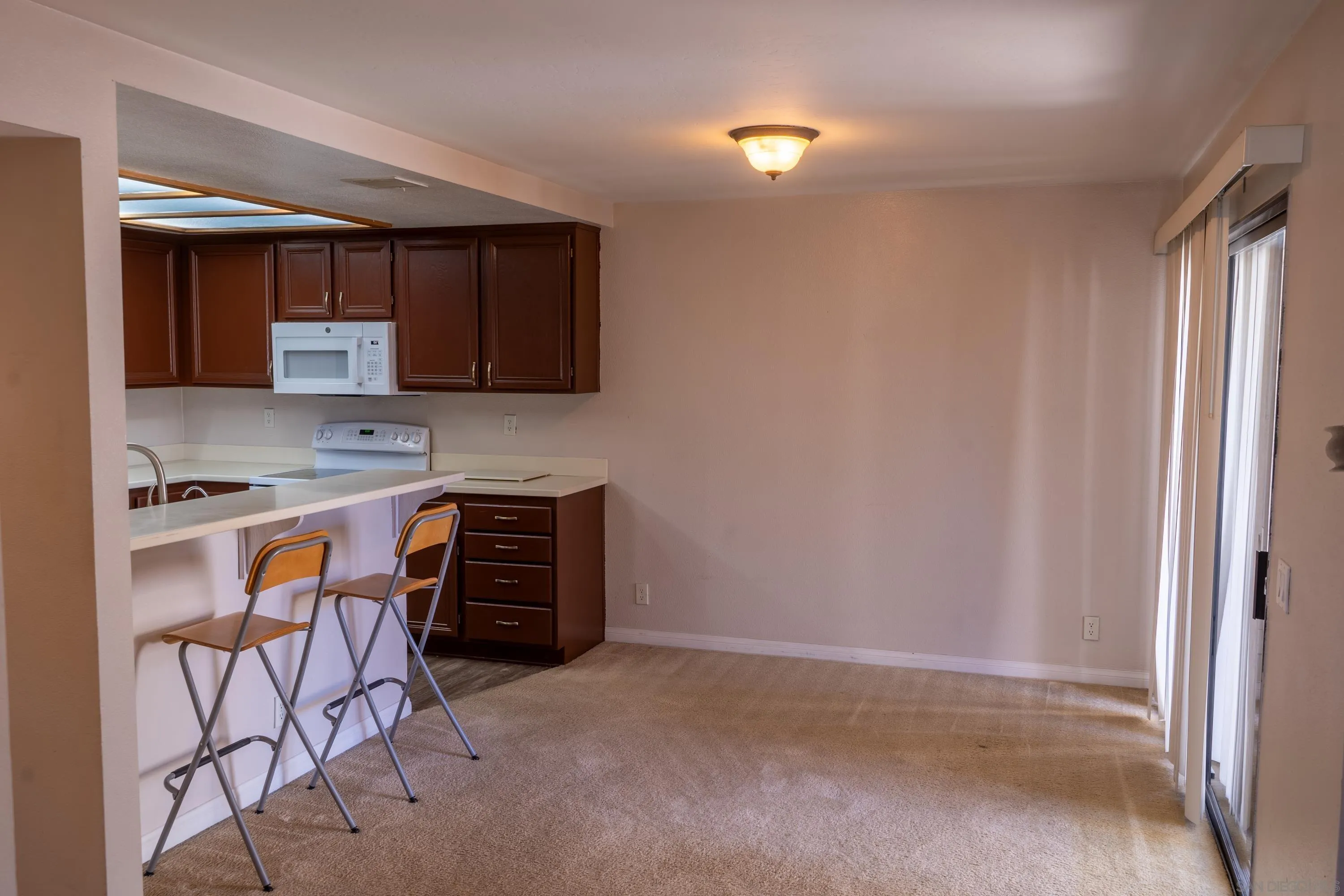 Photo #6: 240018034 Listing 