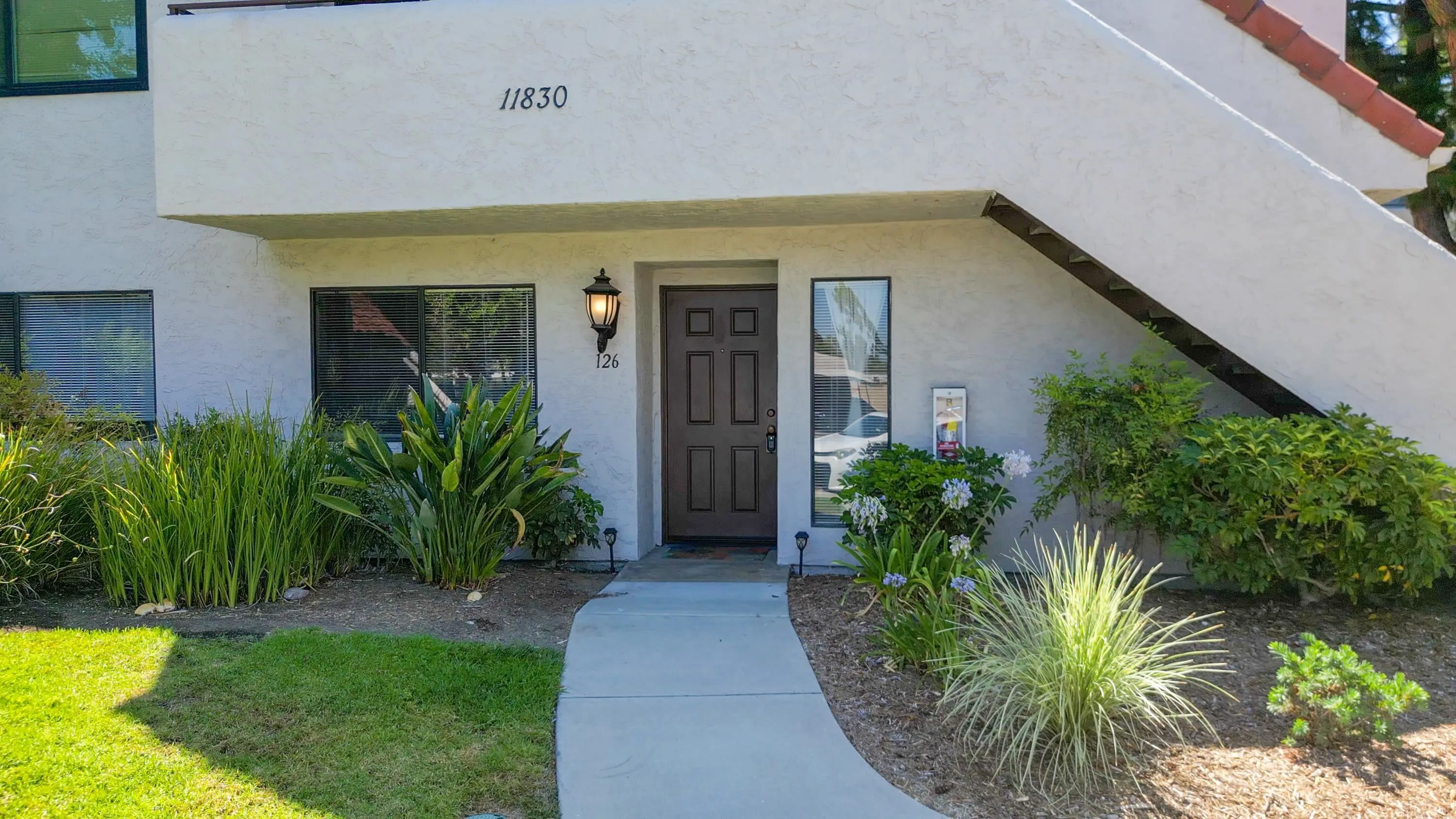 Photo #2: 240018034 Listing 