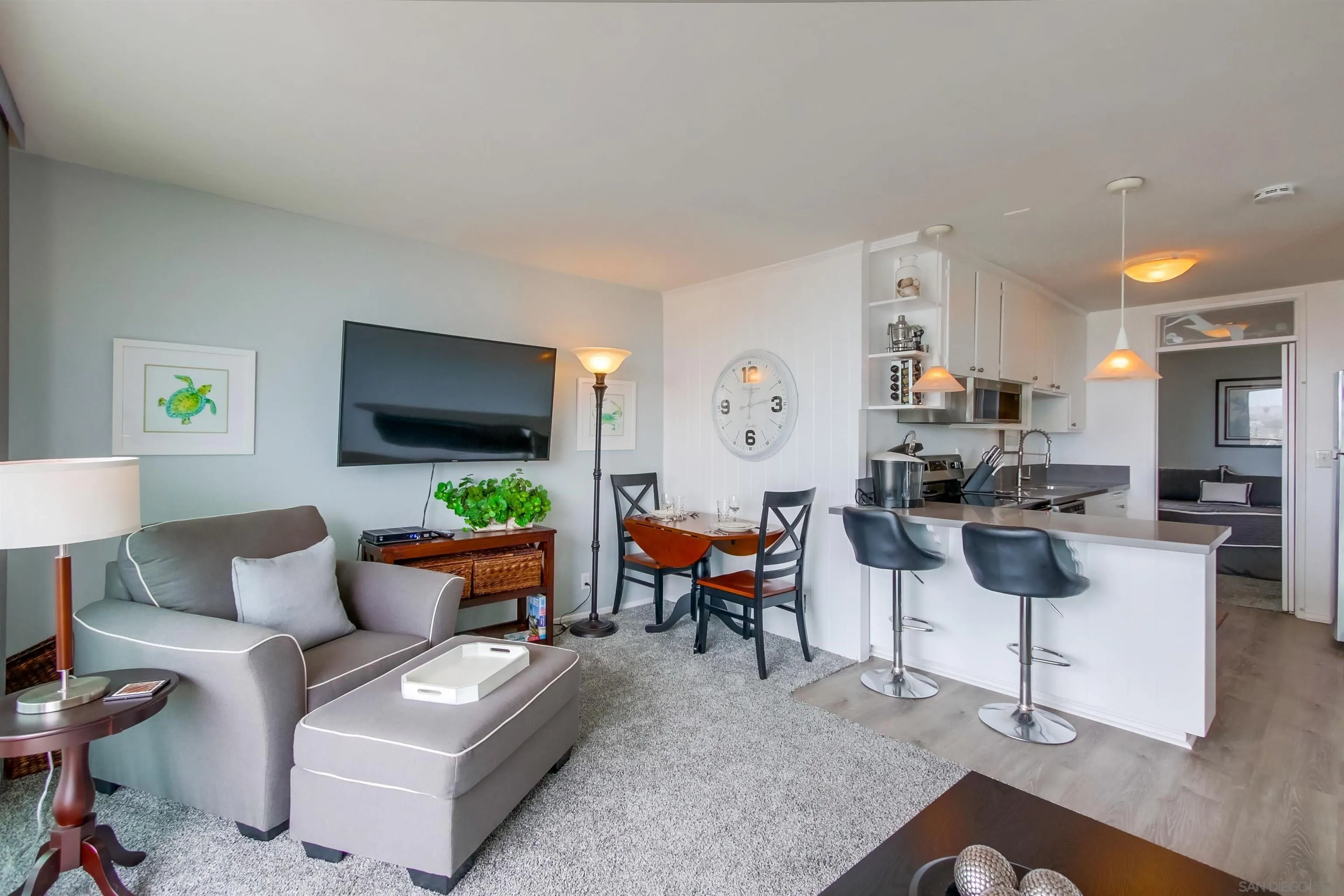 Photo #4: 240018242 Listing 