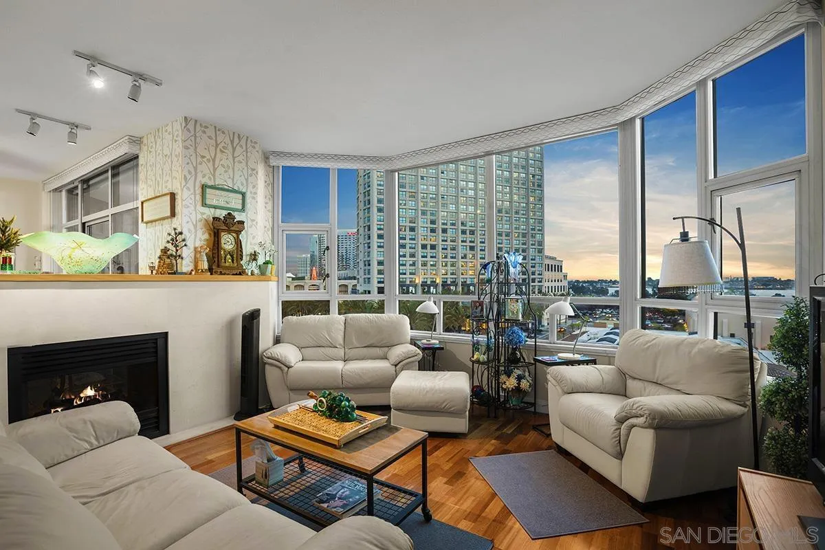 Photo #3: 240018372 Listing 
