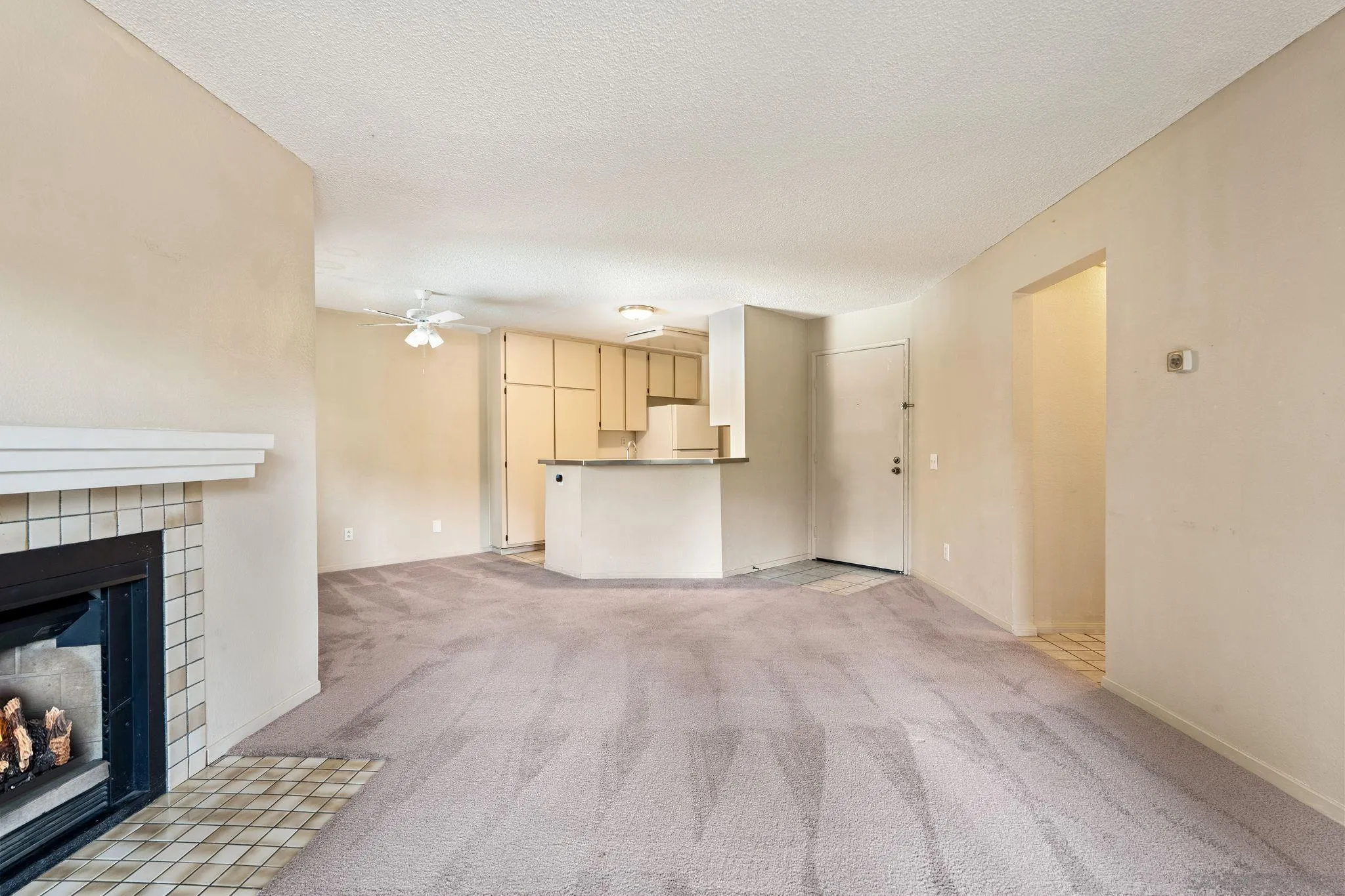 Photo #3: 240018392 Listing 