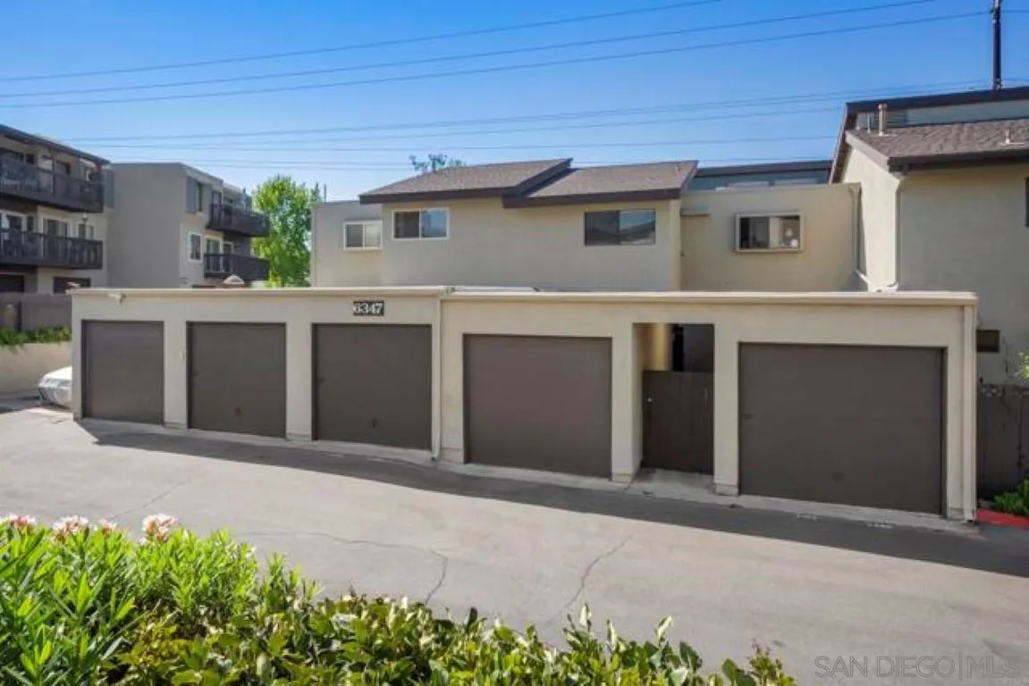 More Details about MLS # 240018703 : 6347 RANCHO MISSION ROAD UNIT 4