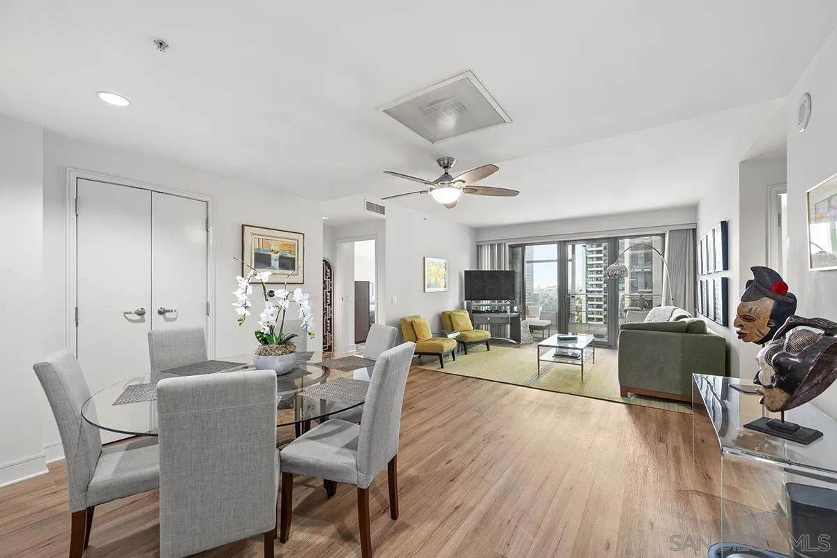 Photo #3: 240018785 Listing 