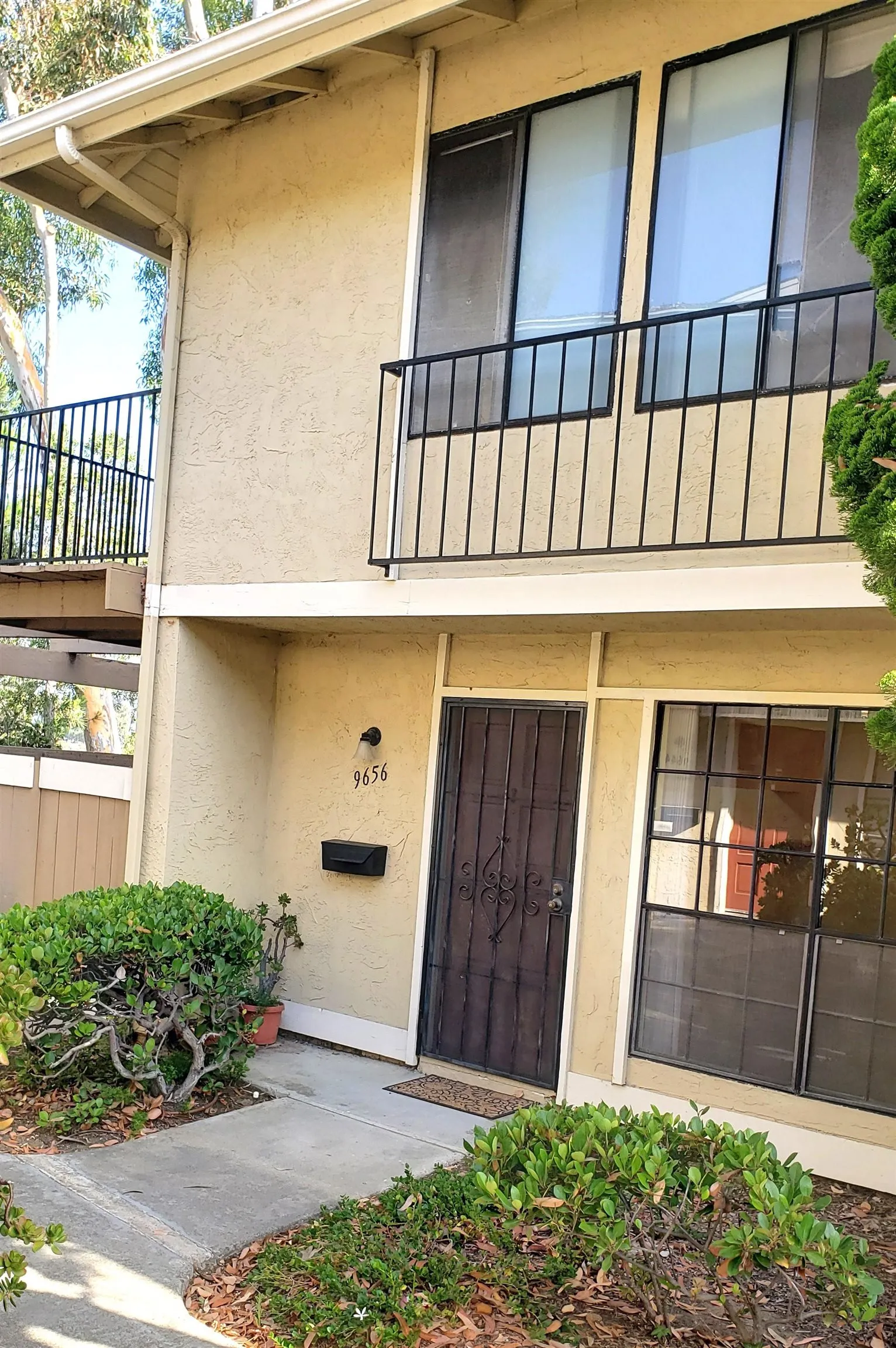 Photo #2: 240018856 Listing 