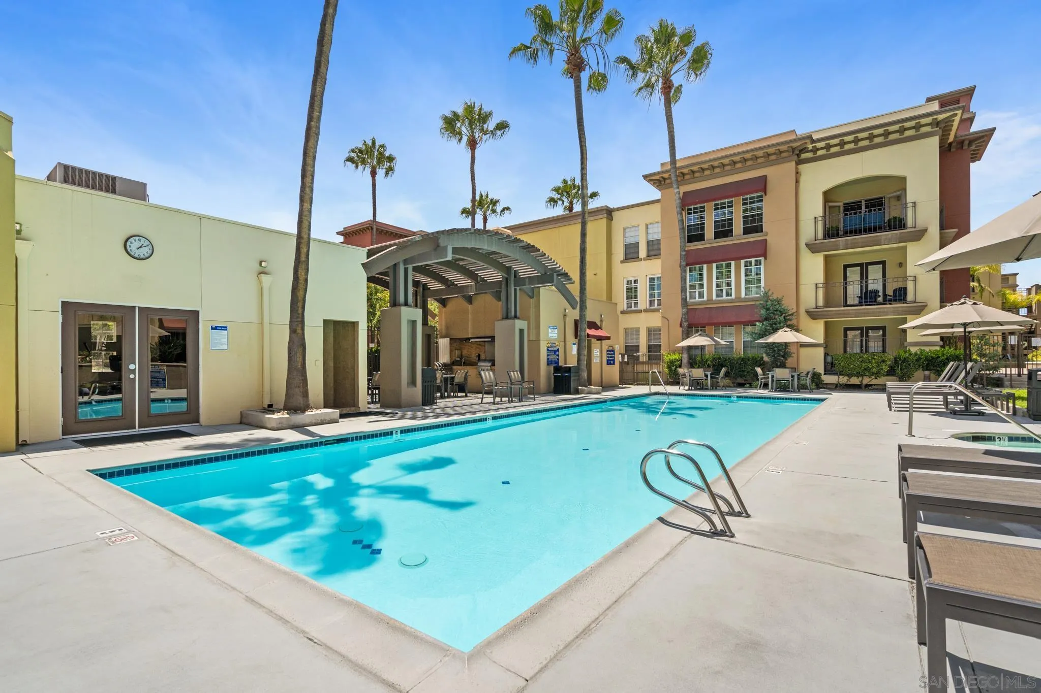 Photo #4: 240019016 Listing 