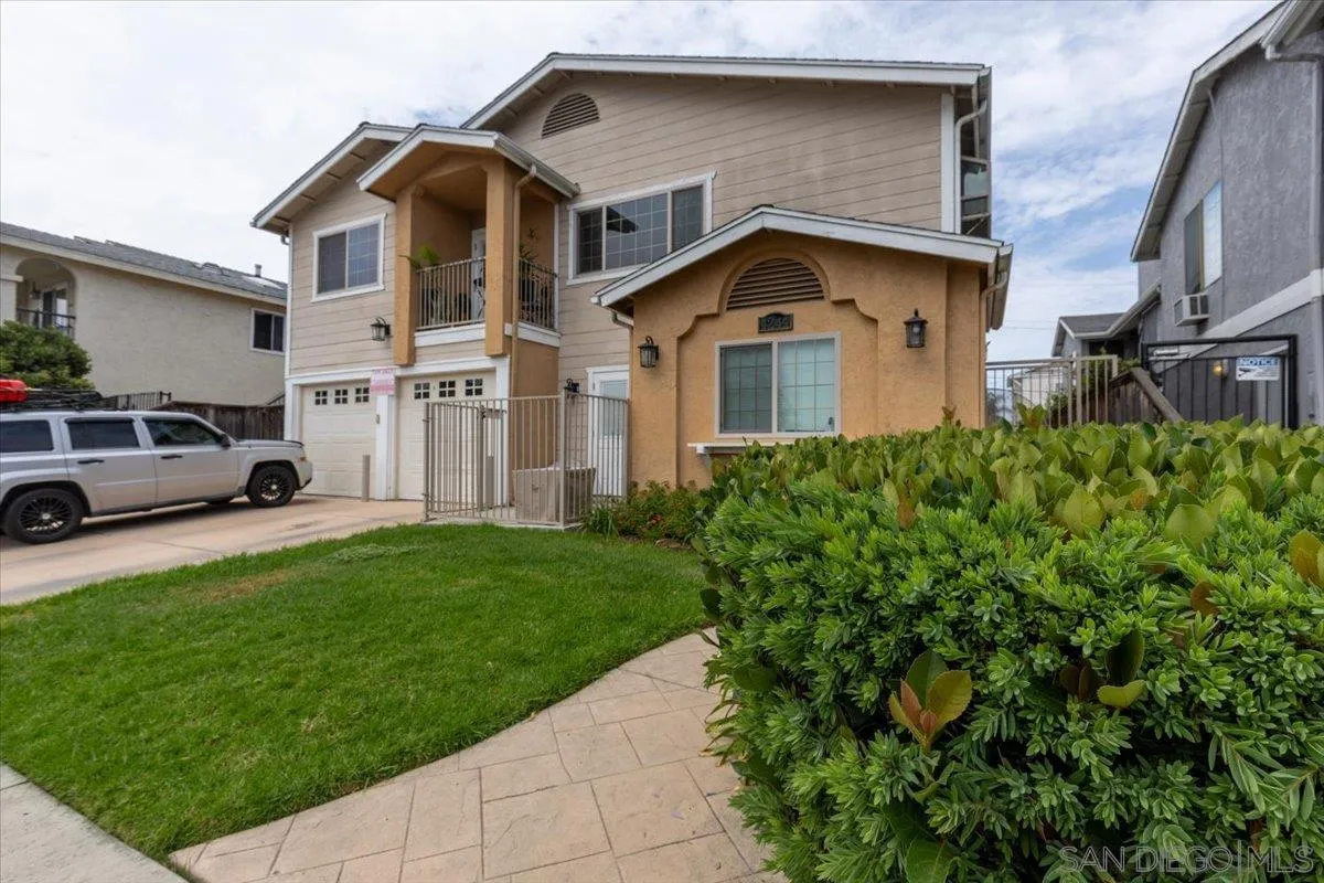 Photo #2: 240019088 Listing 