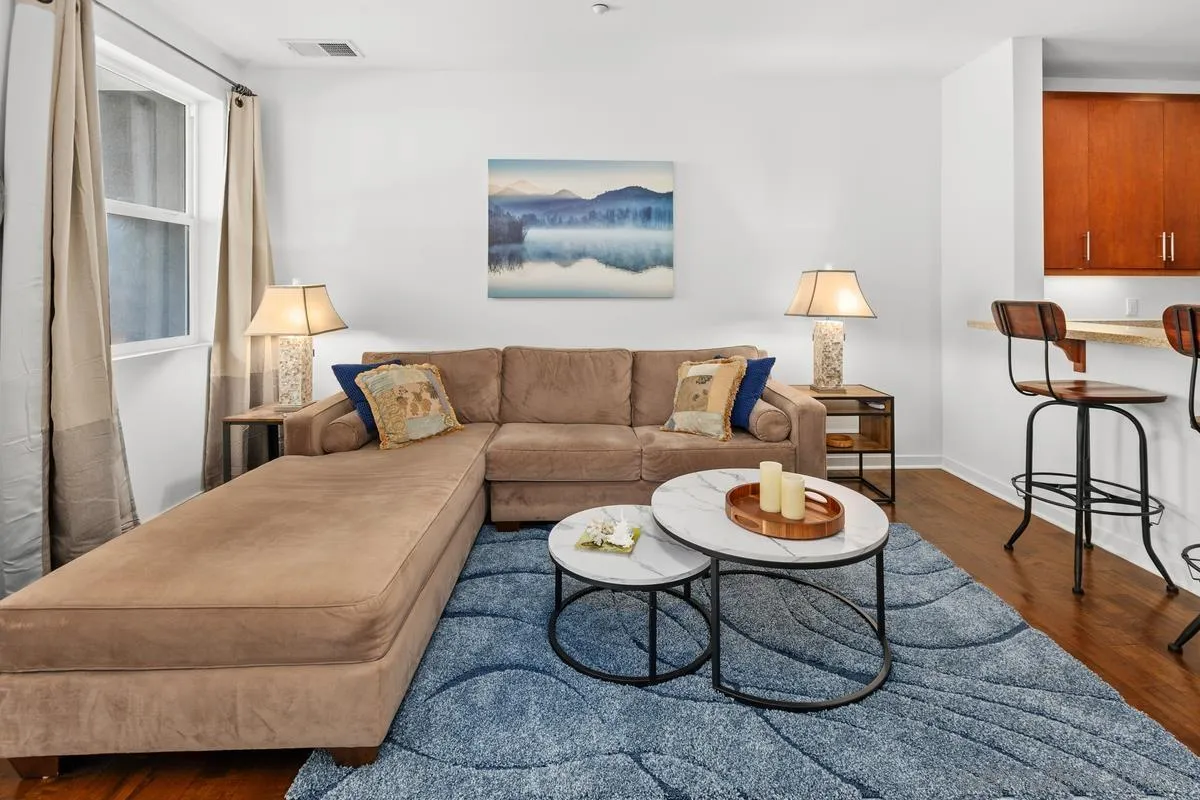 Photo #5: 240019152 Listing 