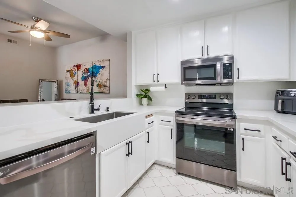 Photo #2: 240019295 Listing 