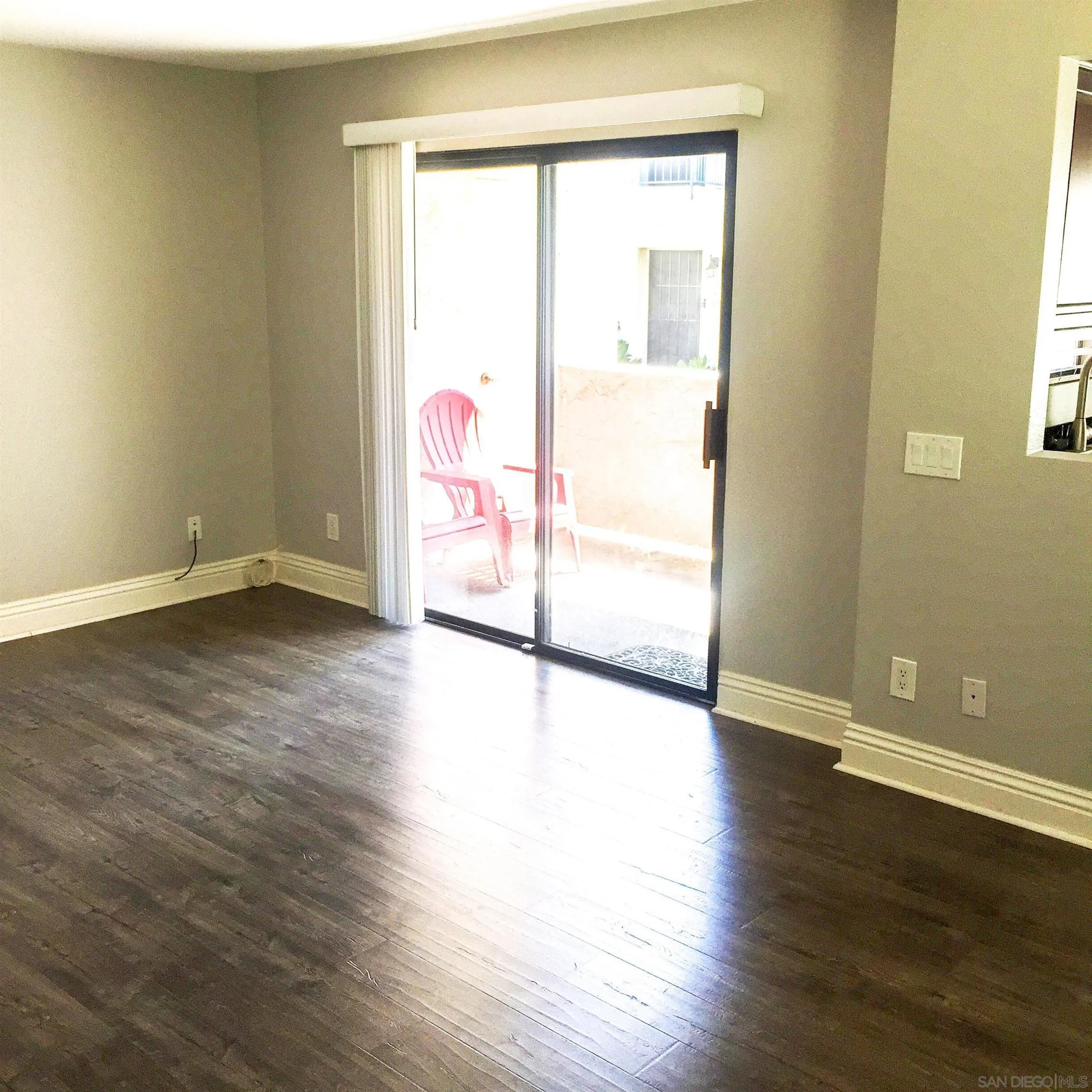 Photo #6: 240019308 Listing 