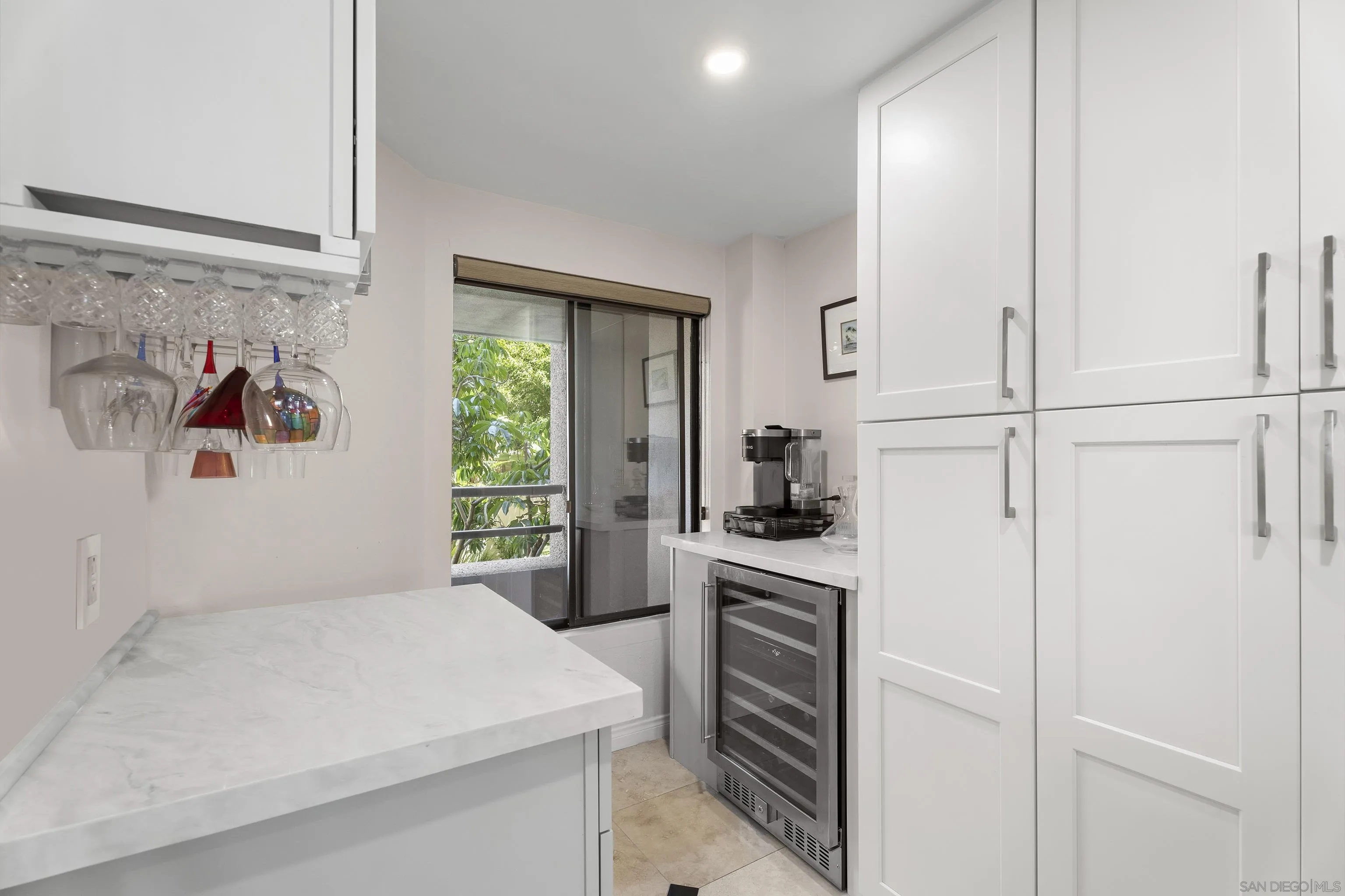 Photo #6: 240019333 Listing 