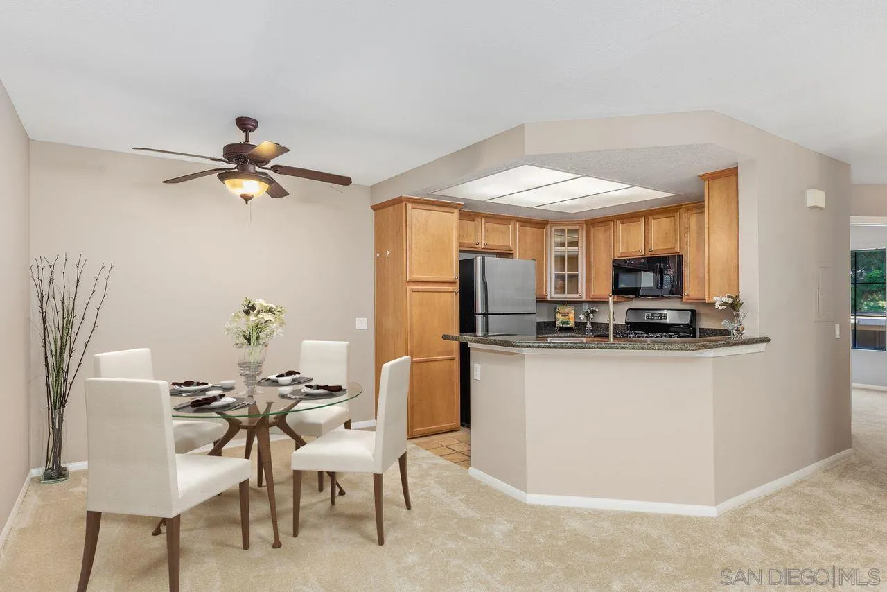 Photo #6: 240019899 Listing 