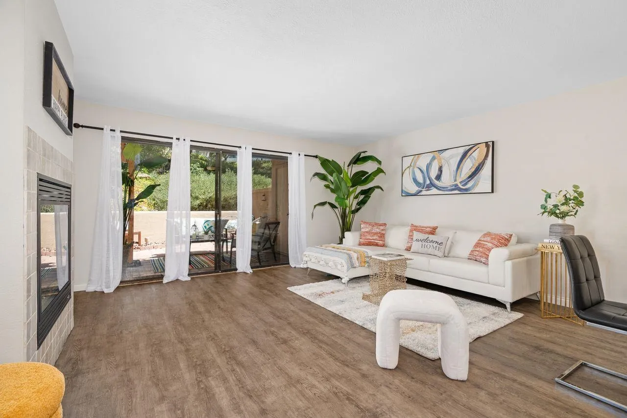 Photo #4: 240019960 Listing 
