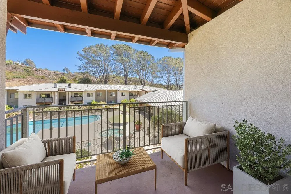 Photo #5: 240019963 Listing 