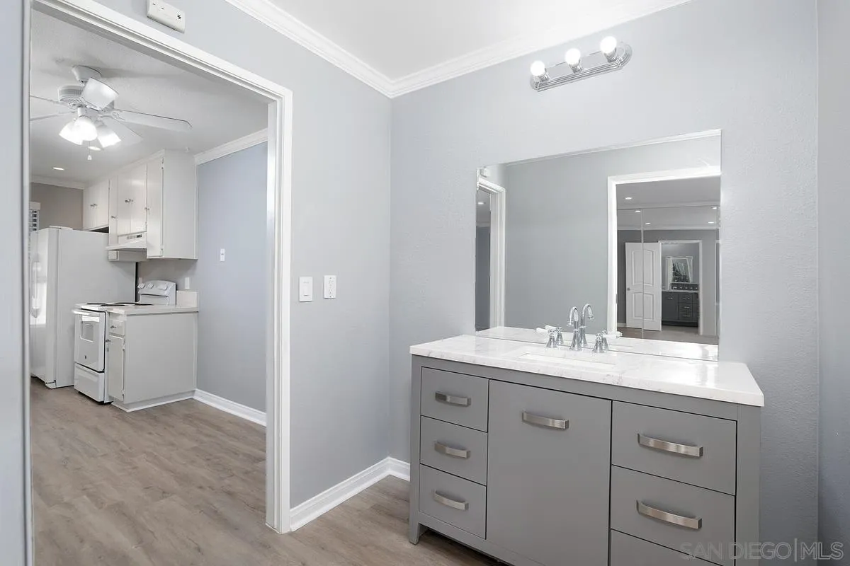 More Details about MLS # 240020008 : 4055 36TH ST UNIT 2