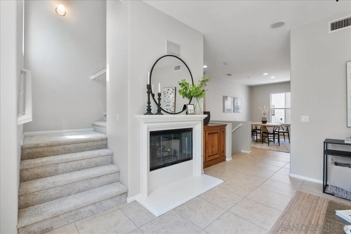 Photo #4: 240020034 Listing 