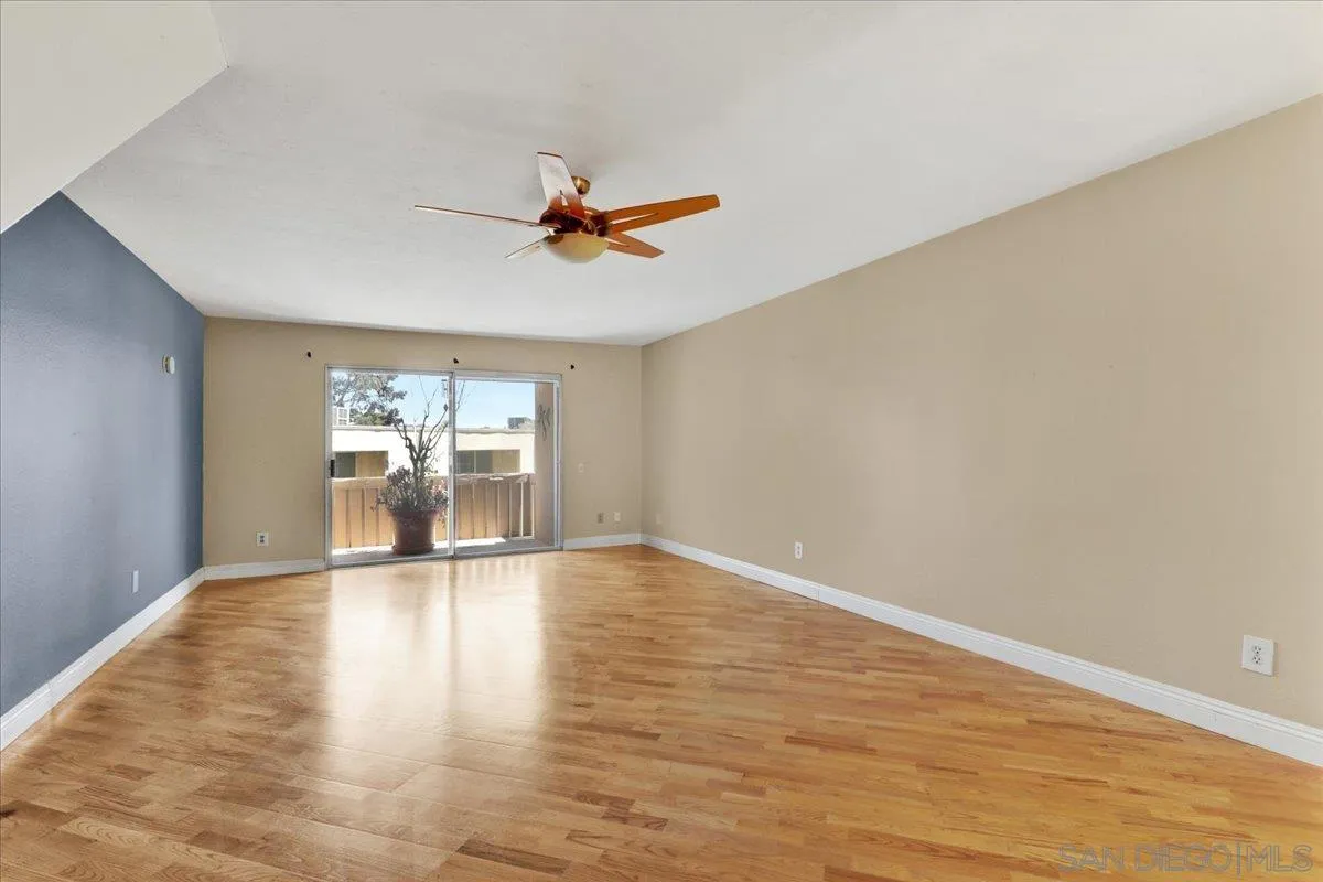 Photo #5: 240020148 Listing 