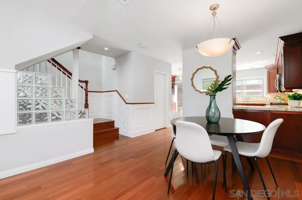 Photo #6: 240020383 Listing 