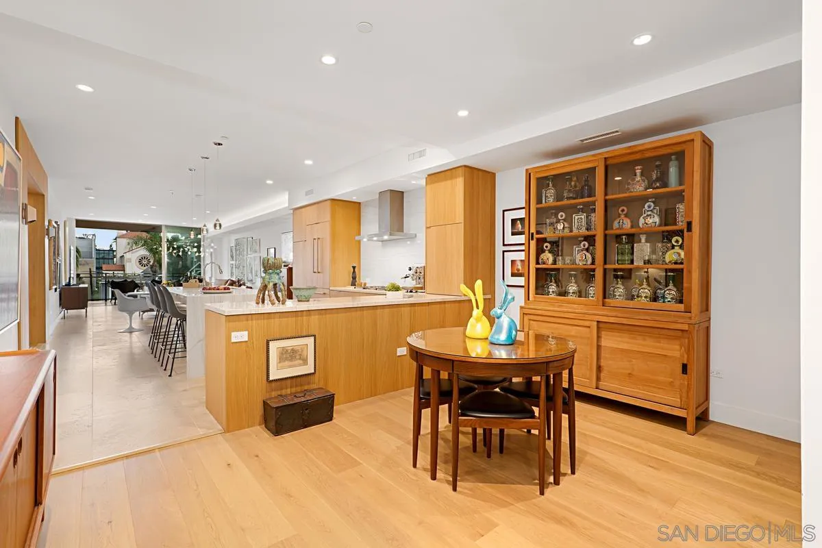 More Details about MLS # 240020584 : 2750 4TH AVE. UNIT 301