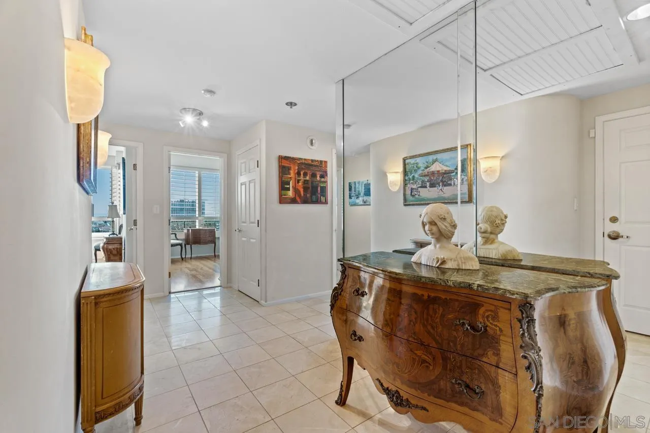 Photo #3: 240020605 Listing 