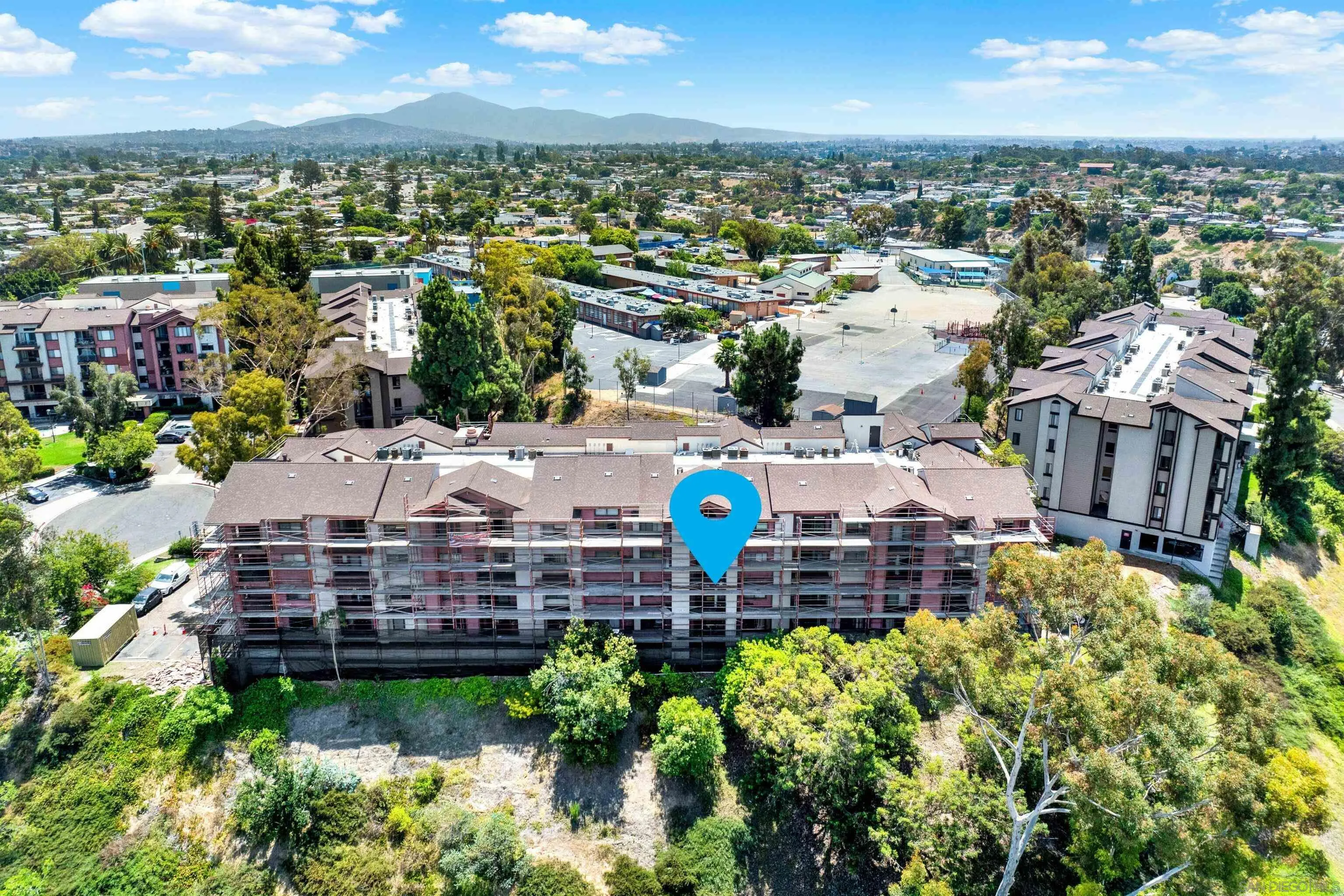 More Details about MLS # 240020725 : 5985 DANDRIDGE LN UNIT 98