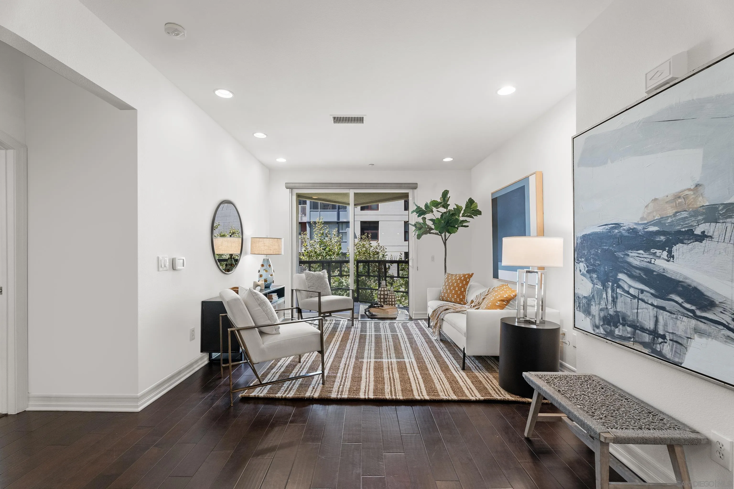 Photo #6: 240020778 Listing 