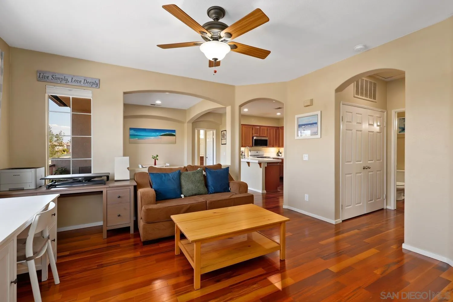 Photo #3: 240021055 Listing 