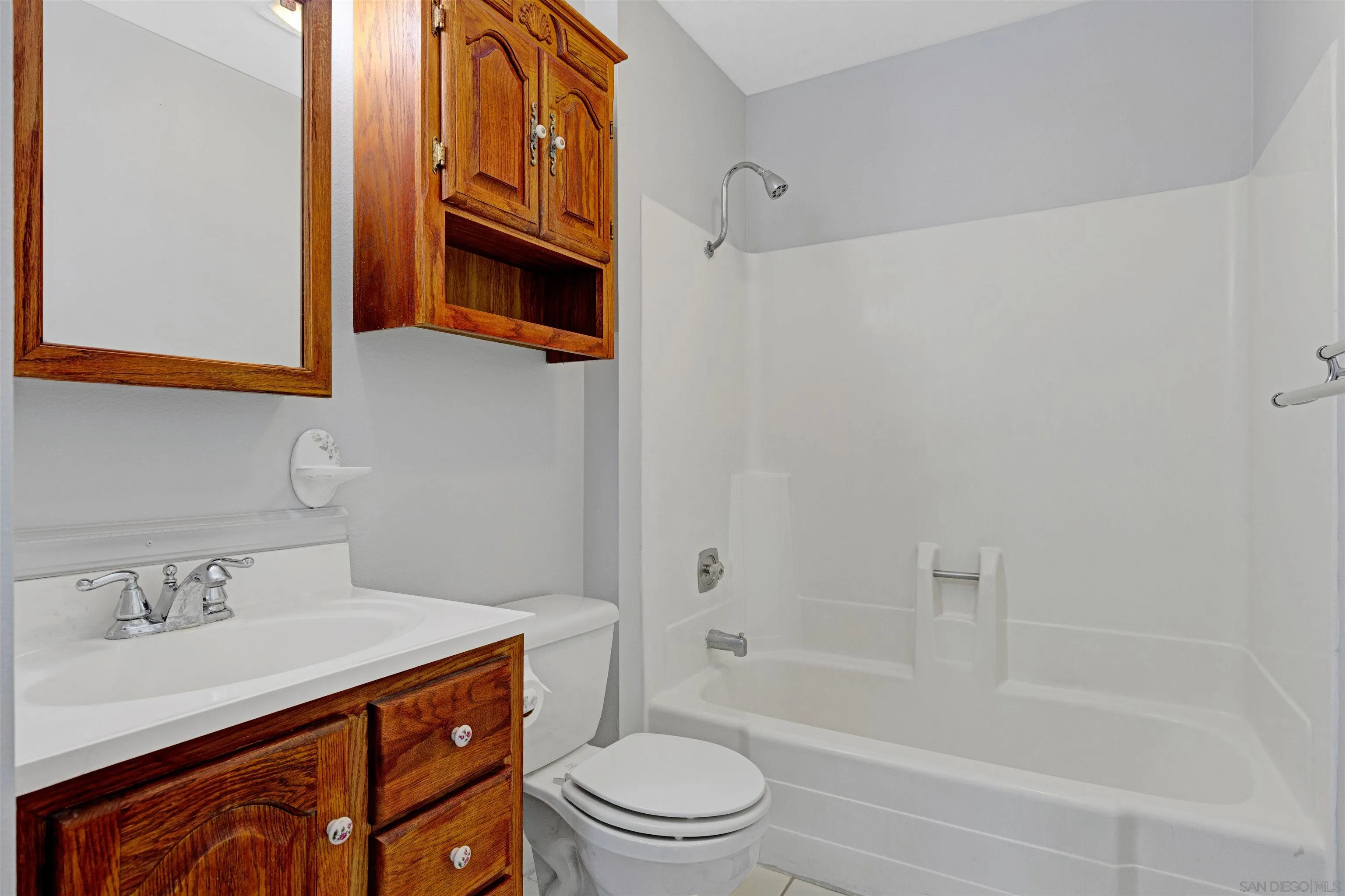 Photo #4: 240021327 Listing 