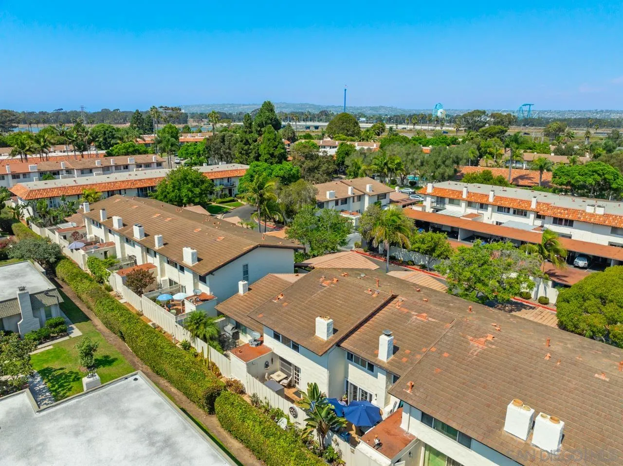 Photo #2: 240021491 Listing 